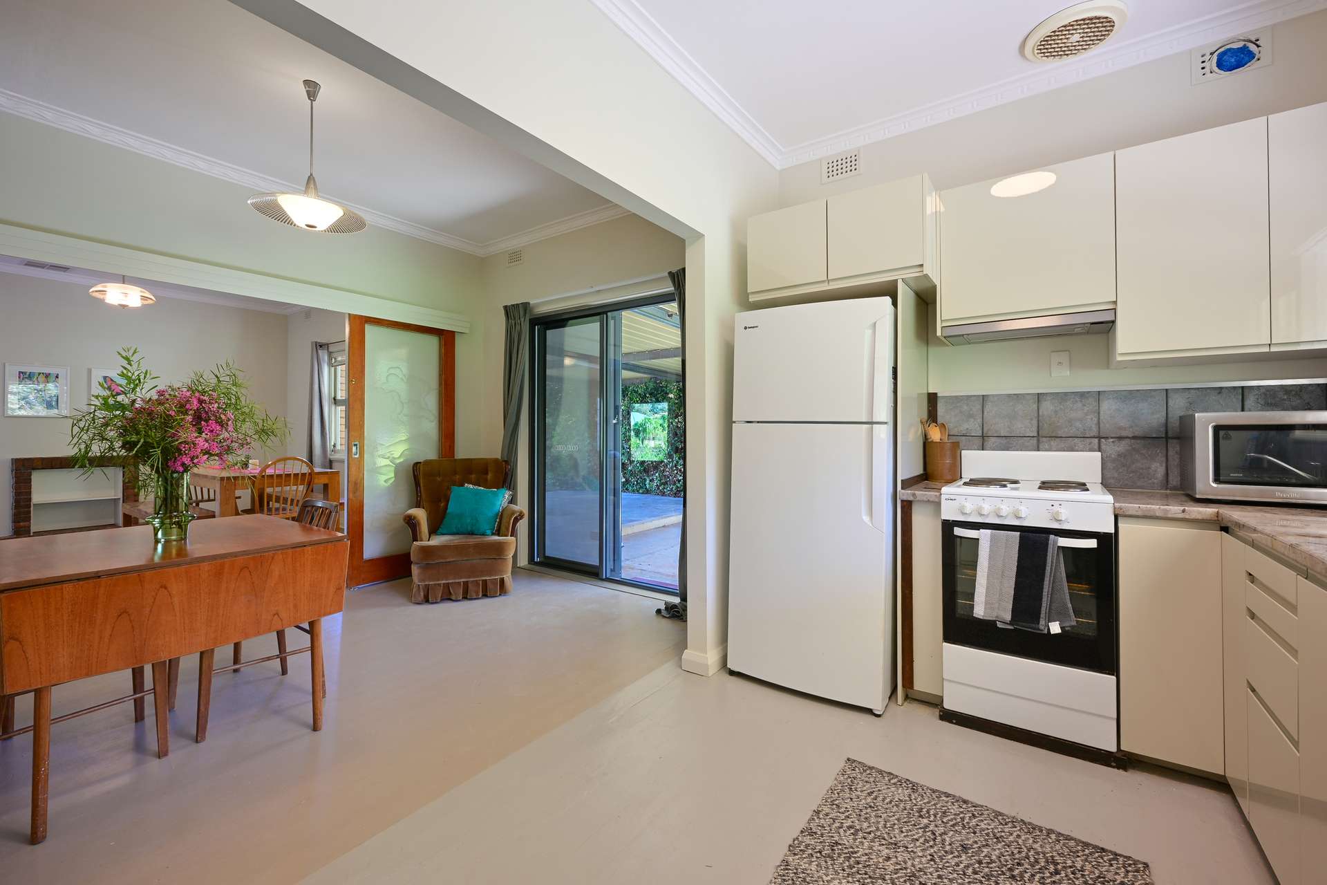 31 Stuart Street, Melrose For Sale by Farmbuy.com - image 11