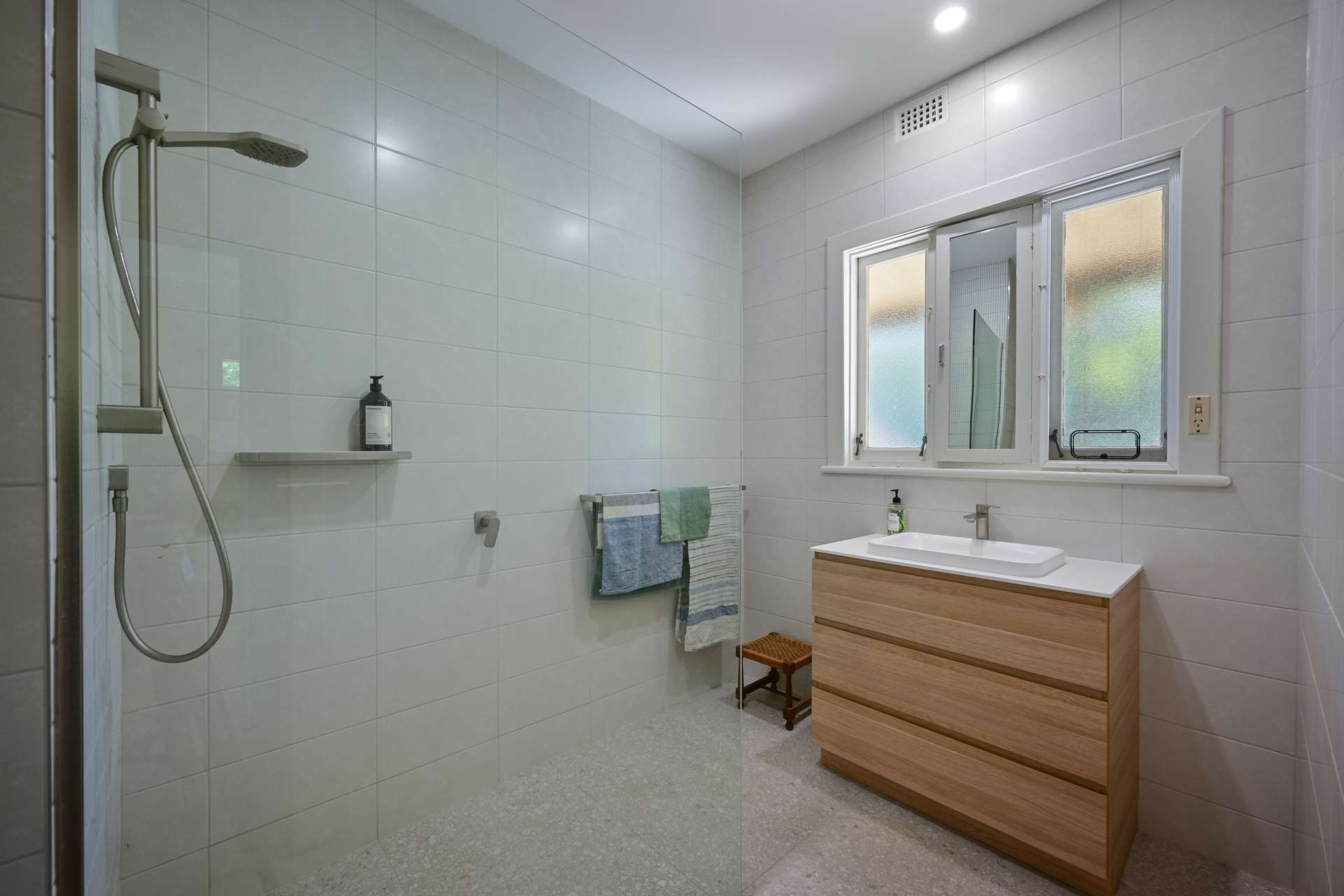 31 Stuart Street, Melrose For Sale by Farmbuy.com - image 17