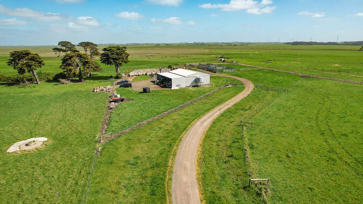 'Leigrand' Willatook-Warrong Road, Willatook For Sale by Farmbuy.com - image 16