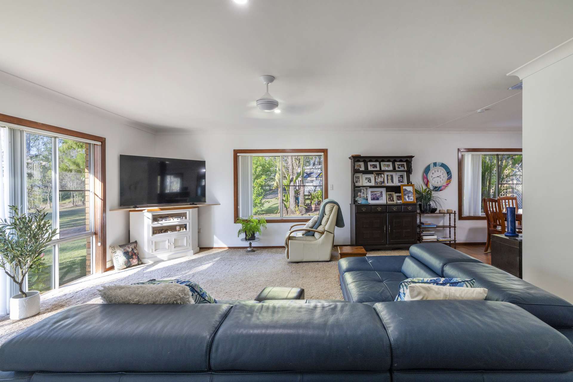 58 Hillview Drive, Waterview Heights For Sale by Farmbuy.com - image 5