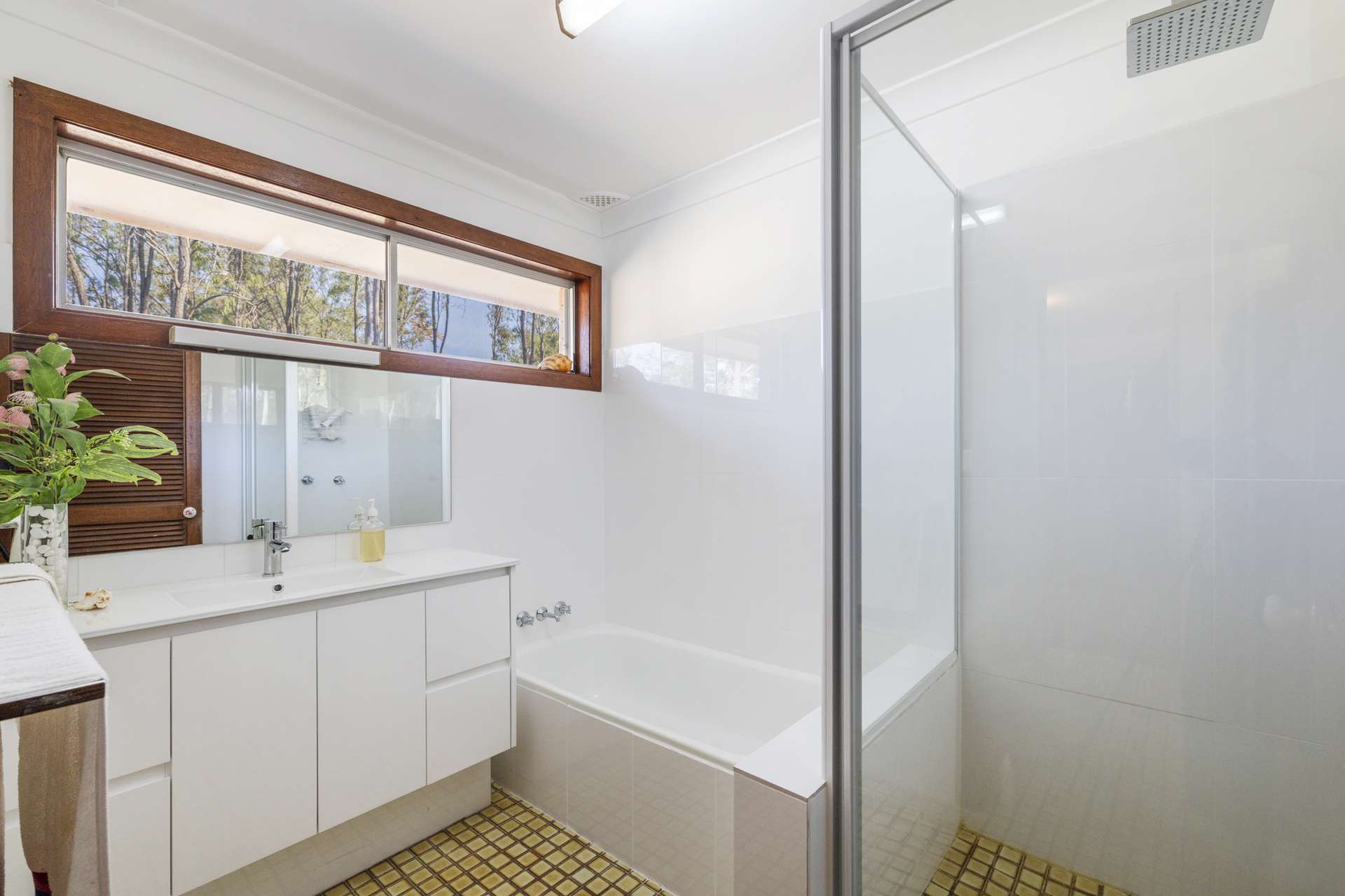 58 Hillview Drive, Waterview Heights For Sale by Farmbuy.com - image 10
