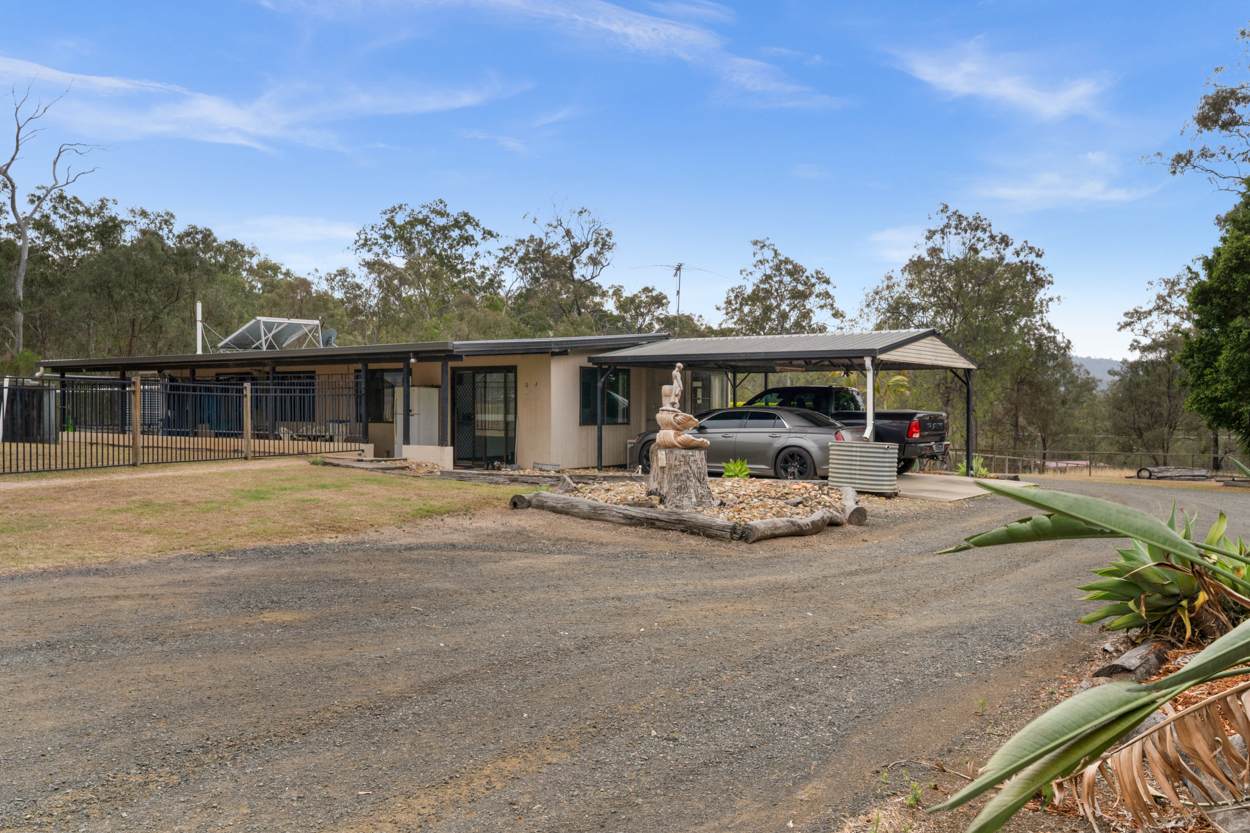 12 Bowers Road, Hatton Vale For Sale by Farmbuy.com - image 19