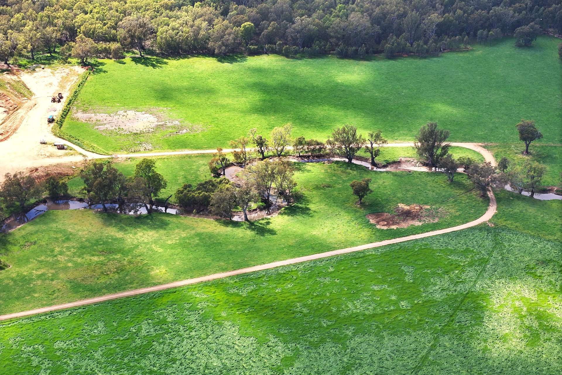 2796 Wanga Wangaratta-Yarrawonga Road, Peechelba For Sale by Farmbuy.com - image 8