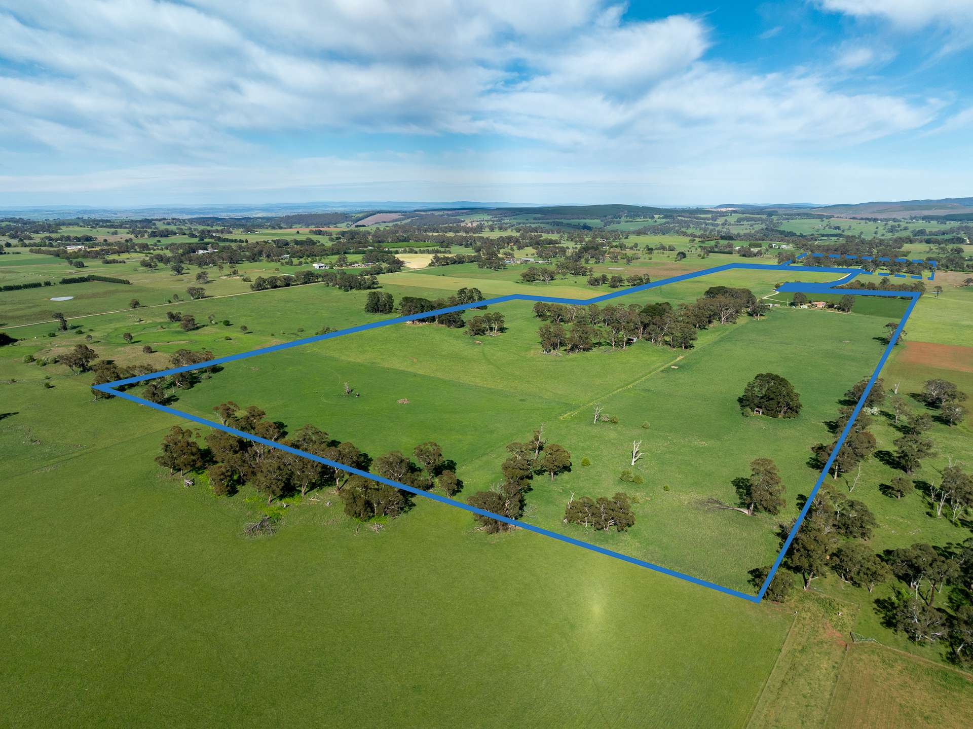74 Curralea Lane, Forest Reefs Auction by Farmbuy.com - image 2