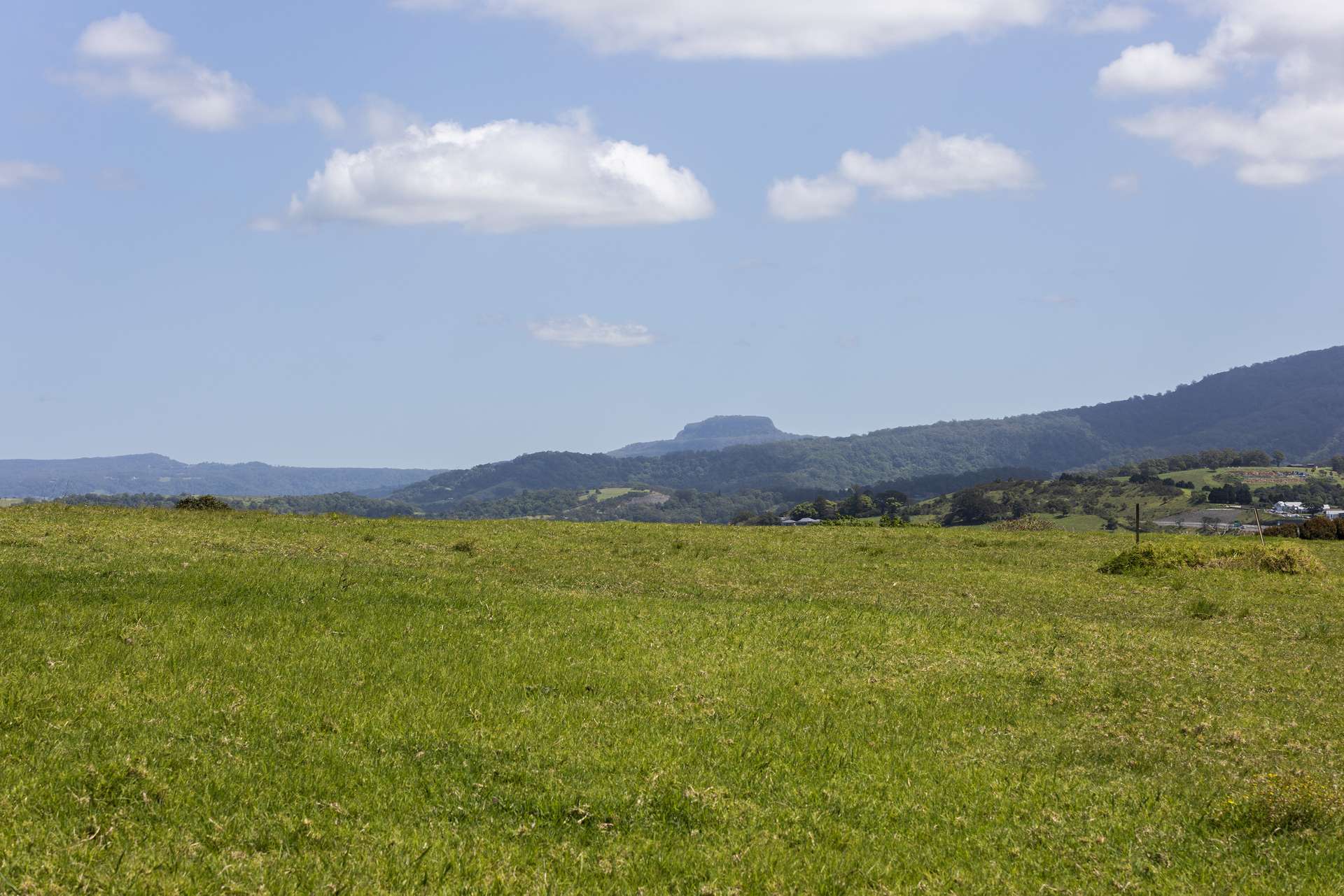168 Fern Street, Gerringong Auction by Farmbuy.com - image 9