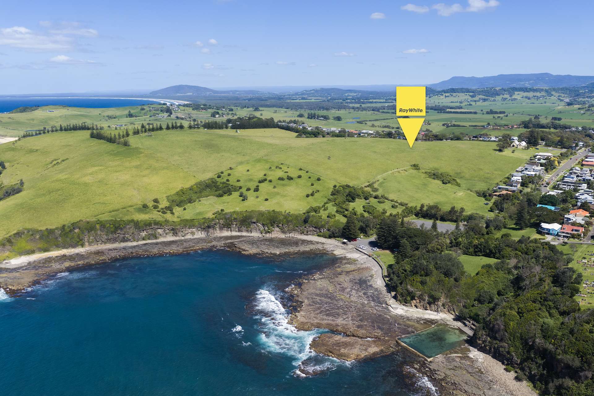 168 Fern Street, Gerringong Auction by Farmbuy.com - image 2