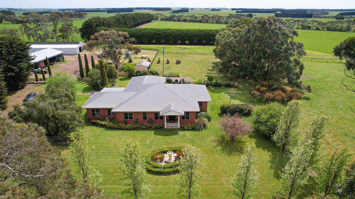 762 Moyne Falls Road, Hawkesdale For Sale by Farmbuy.com - image 1