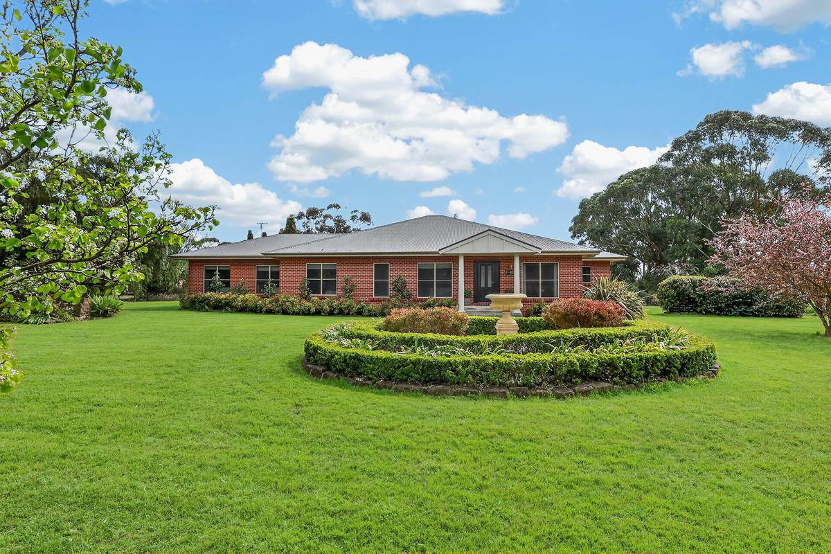 762 Moyne Falls Road, Hawkesdale For Sale by Farmbuy.com - image 2