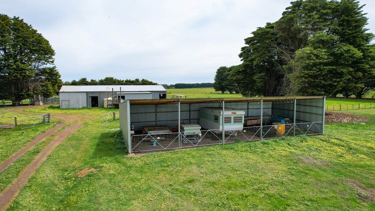 762 Moyne Falls Road, Hawkesdale For Sale by Farmbuy.com - image 21