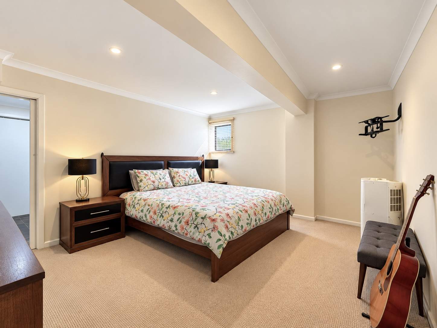 126 Clarke Street, Howlong For Sale by Farmbuy.com - image 7