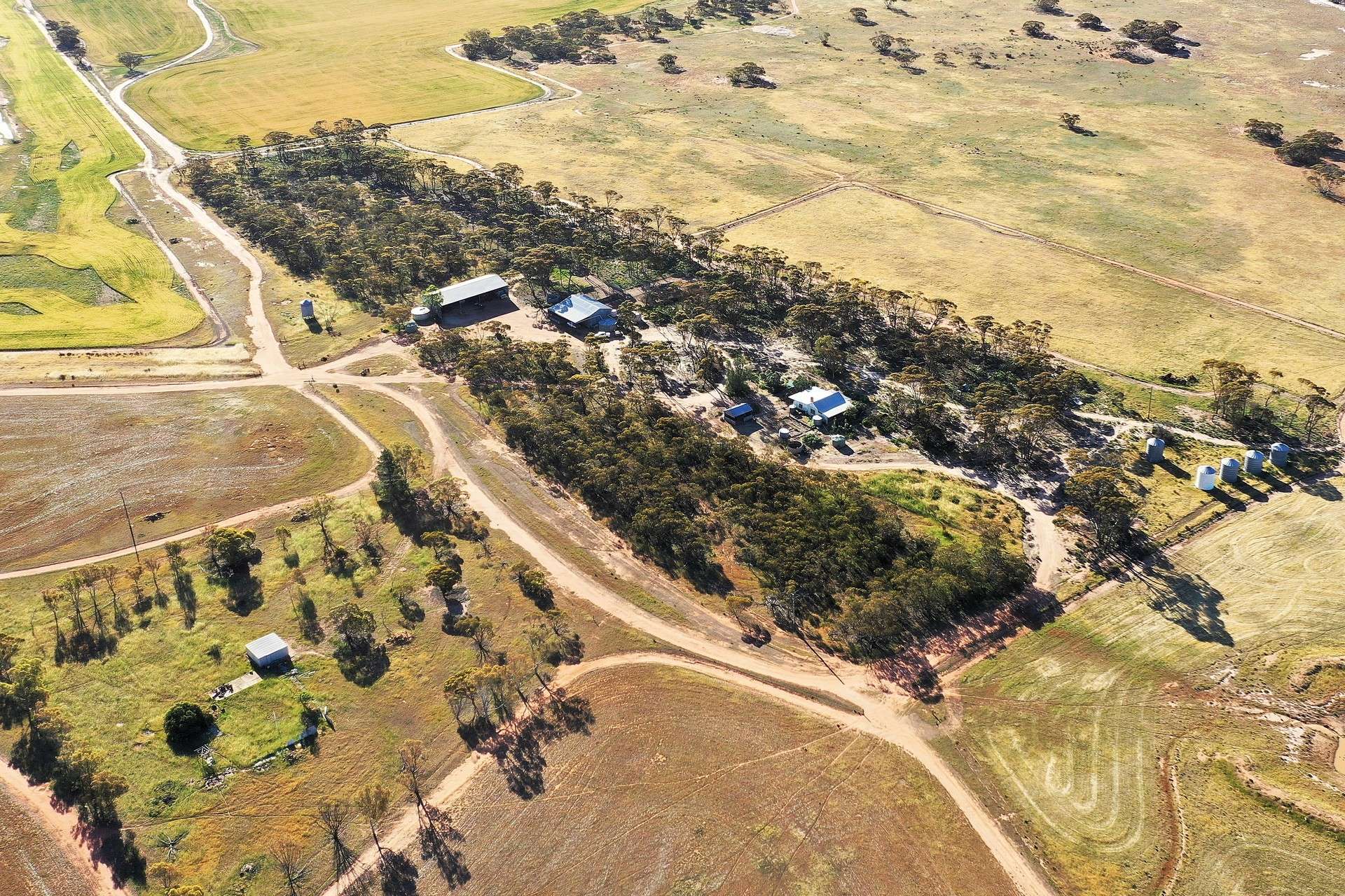 1453 Fisher Road, North Burngup For Sale by Farmbuy.com - image 2