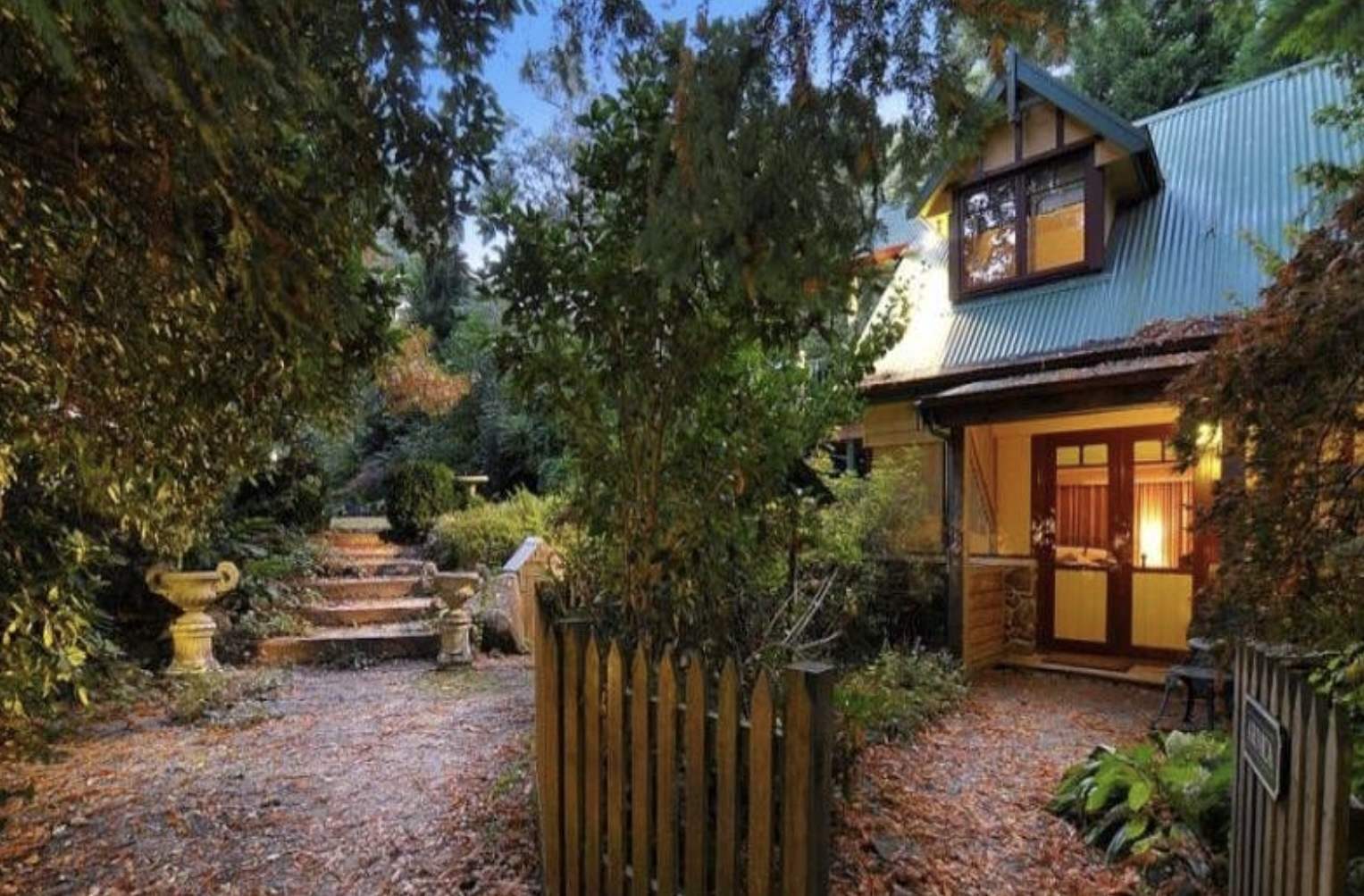 10 Observatory Road, Mount Dandenong For Sale by Farmbuy.com - image 10