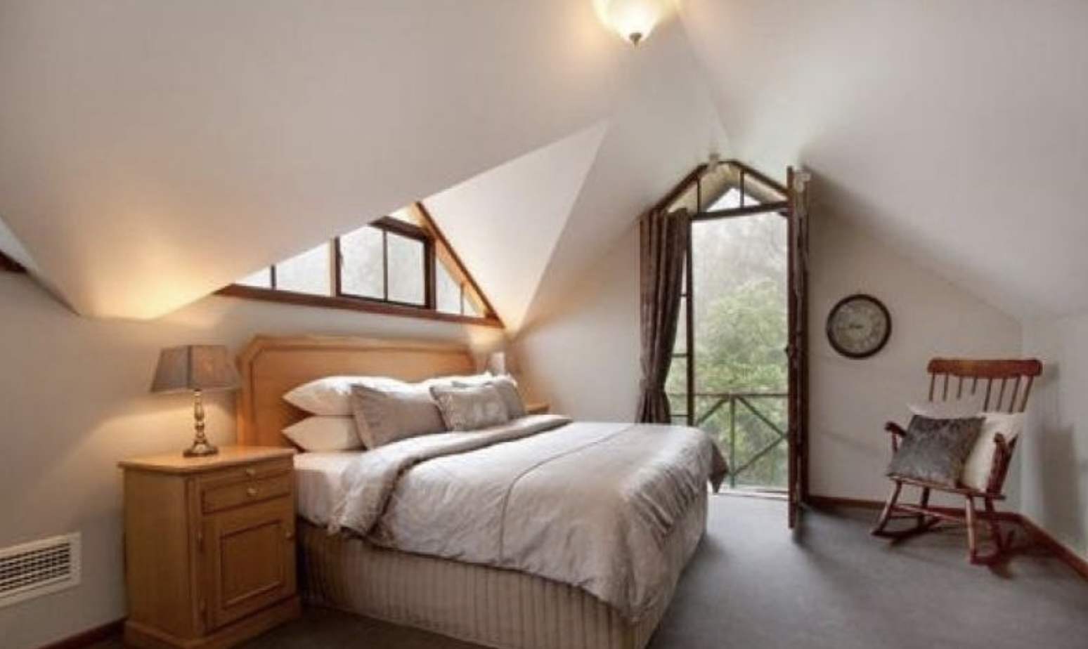 10 Observatory Road, Mount Dandenong For Sale by Farmbuy.com - image 13