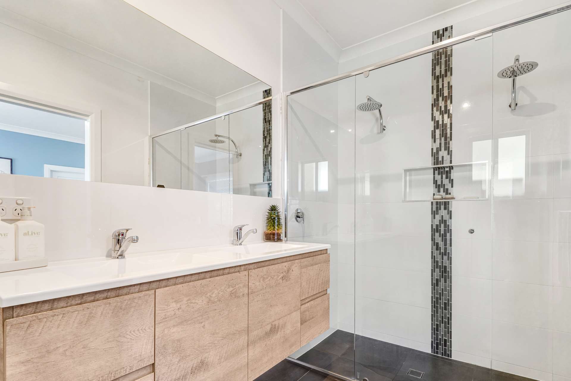 452 Pride Of Oak Road, Canowindra For Sale by Farmbuy.com - image 12