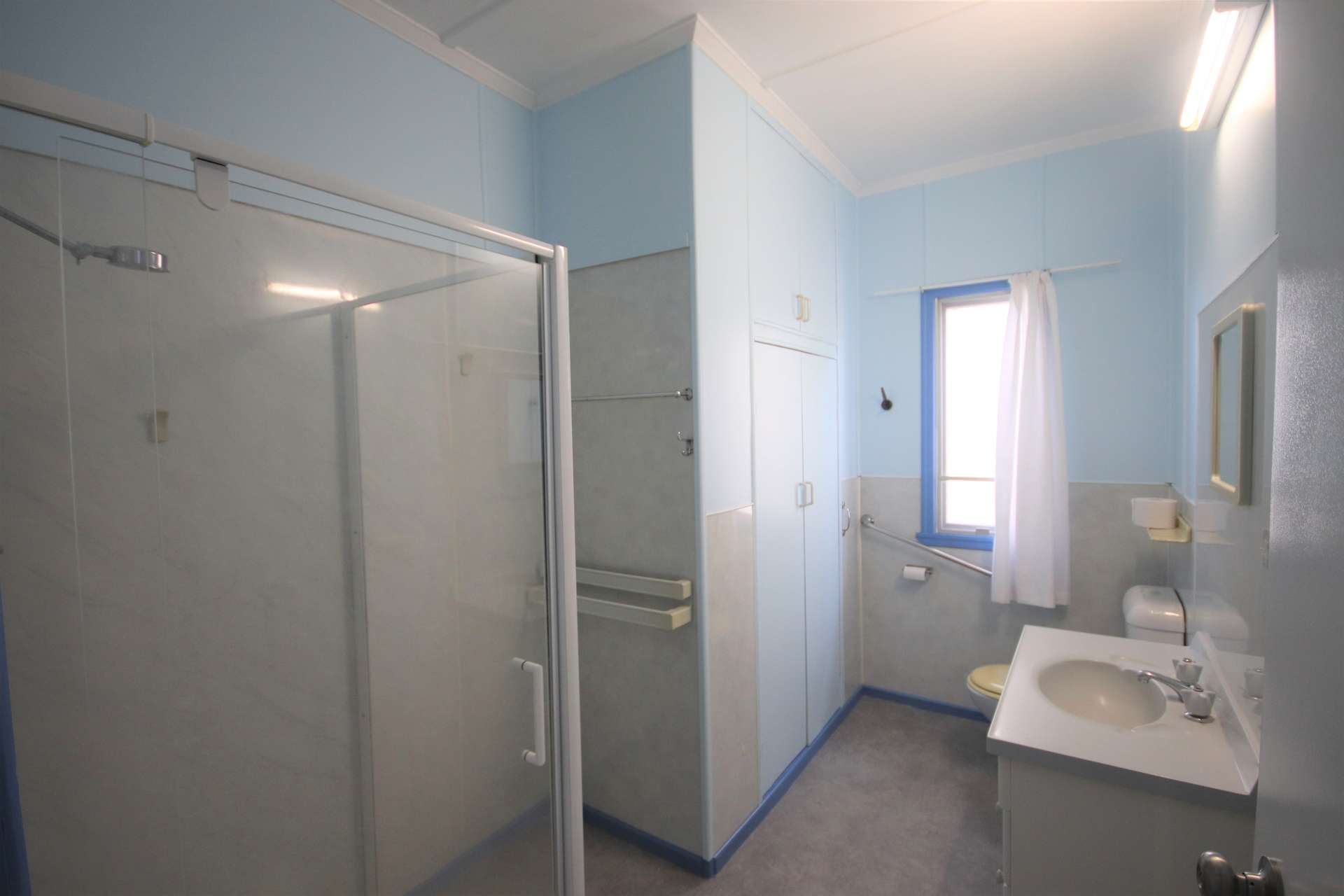 75 Burnett Street, Mundubbera For Sale by Farmbuy.com - image 6