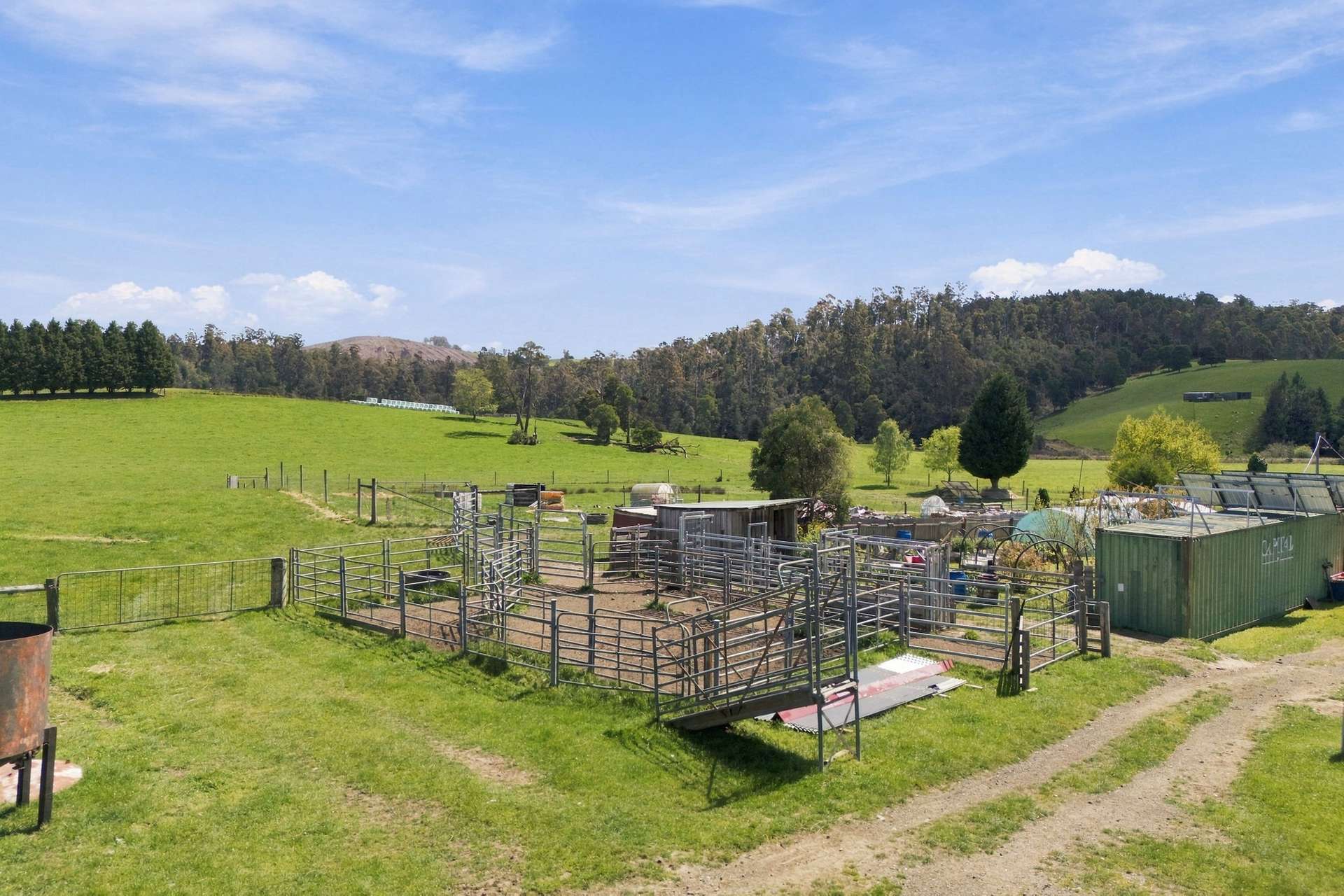 144 Burns Road, Wyena For Sale by Farmbuy.com - image 17