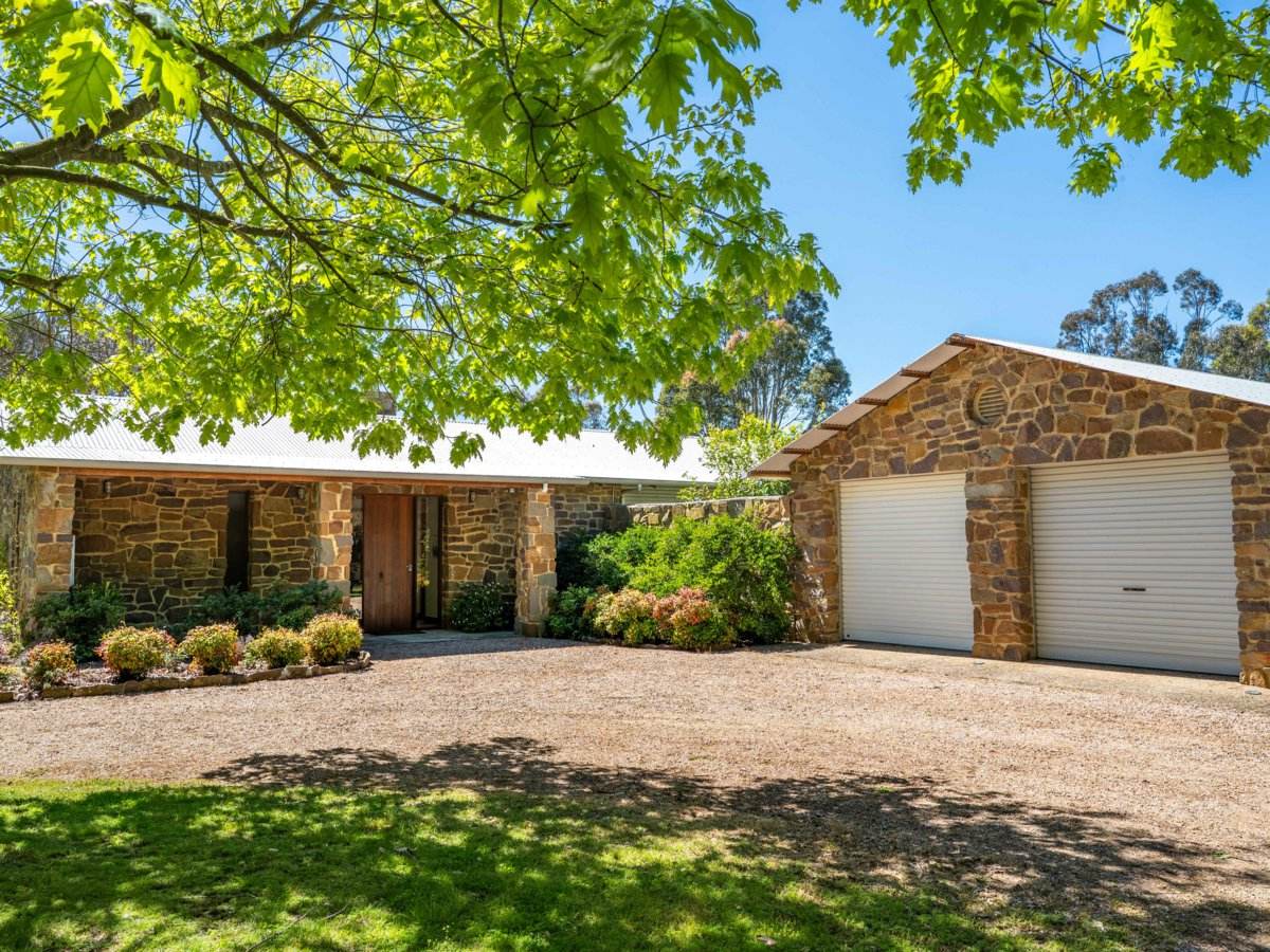19 Main Road, Lindenow For Sale by Farmbuy.com - image 25
