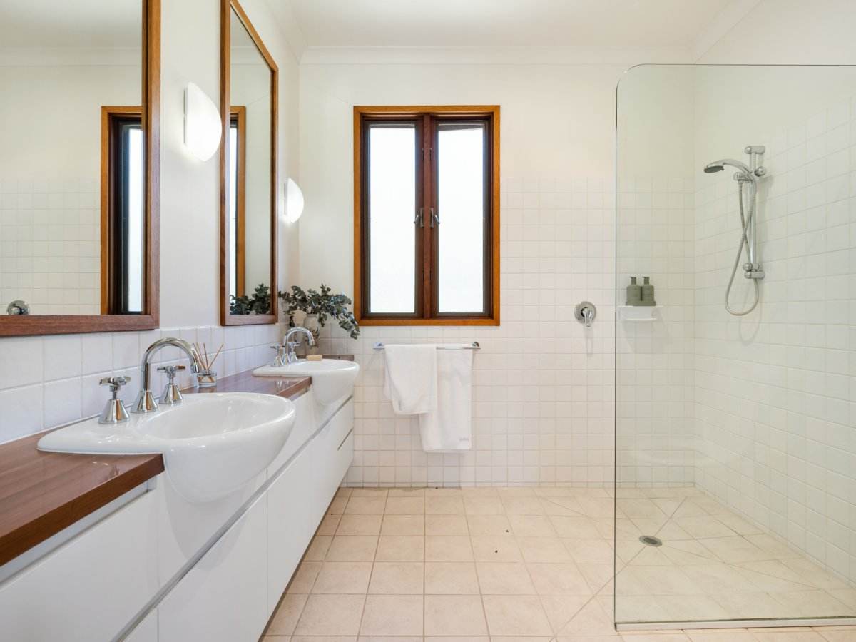 19 Main Road, Lindenow For Sale by Farmbuy.com - image 10