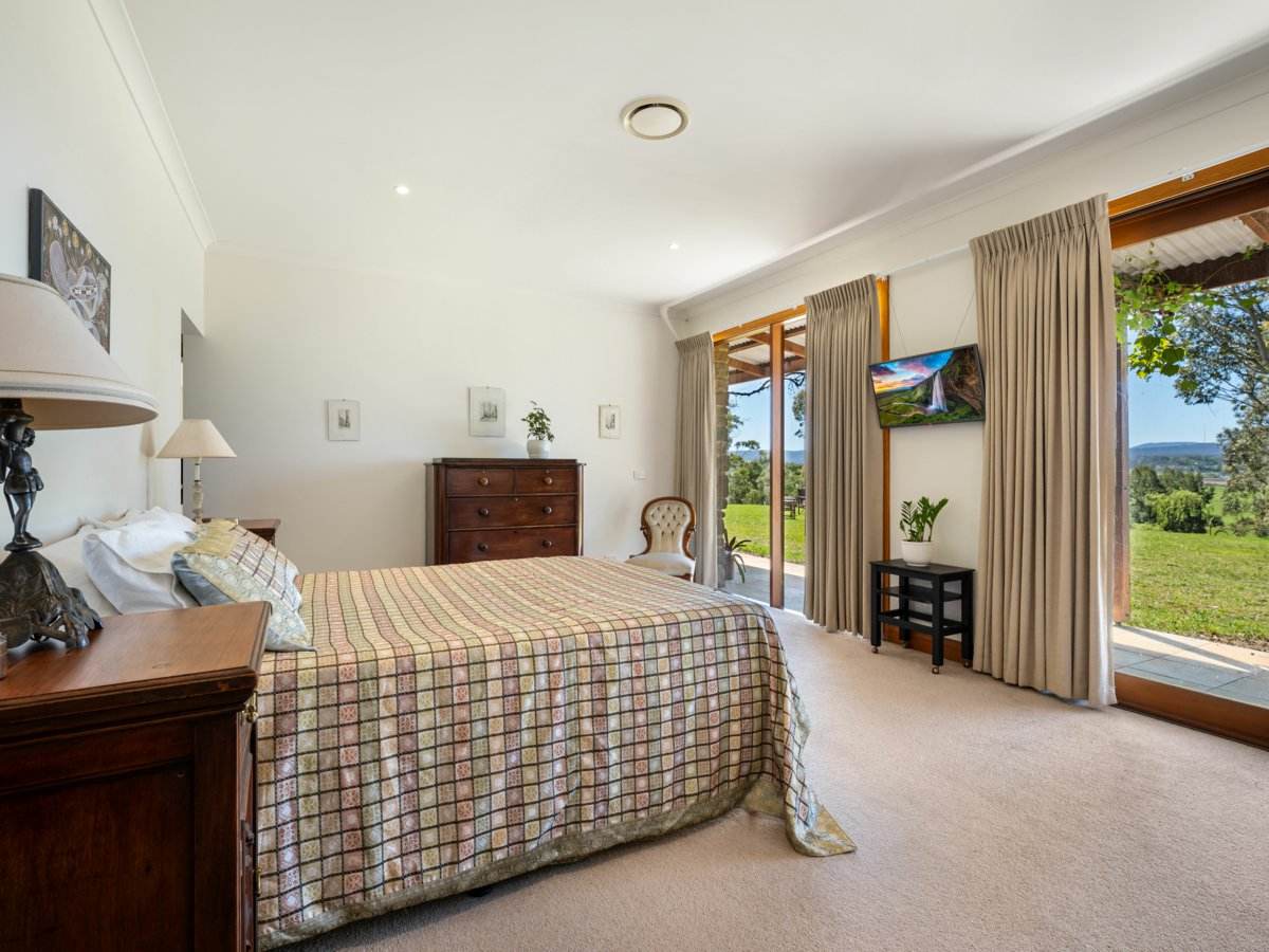 19 Main Road, Lindenow For Sale by Farmbuy.com - image 9