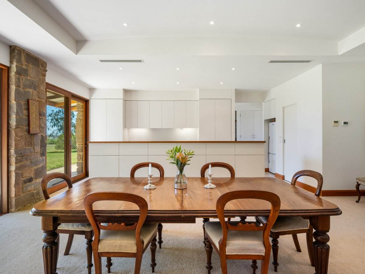 19 Main Road, Lindenow For Sale by Farmbuy.com - image 5