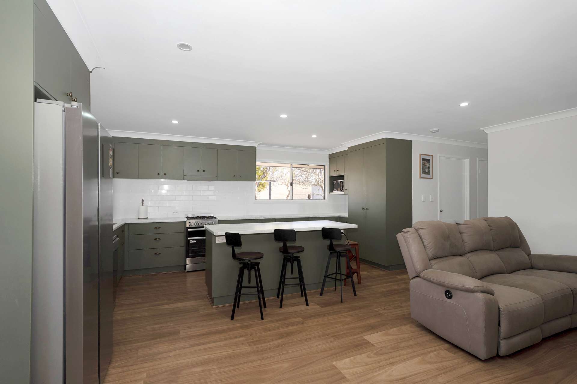 " Langham ", Stanage For Sale by Farmbuy.com - image 5
