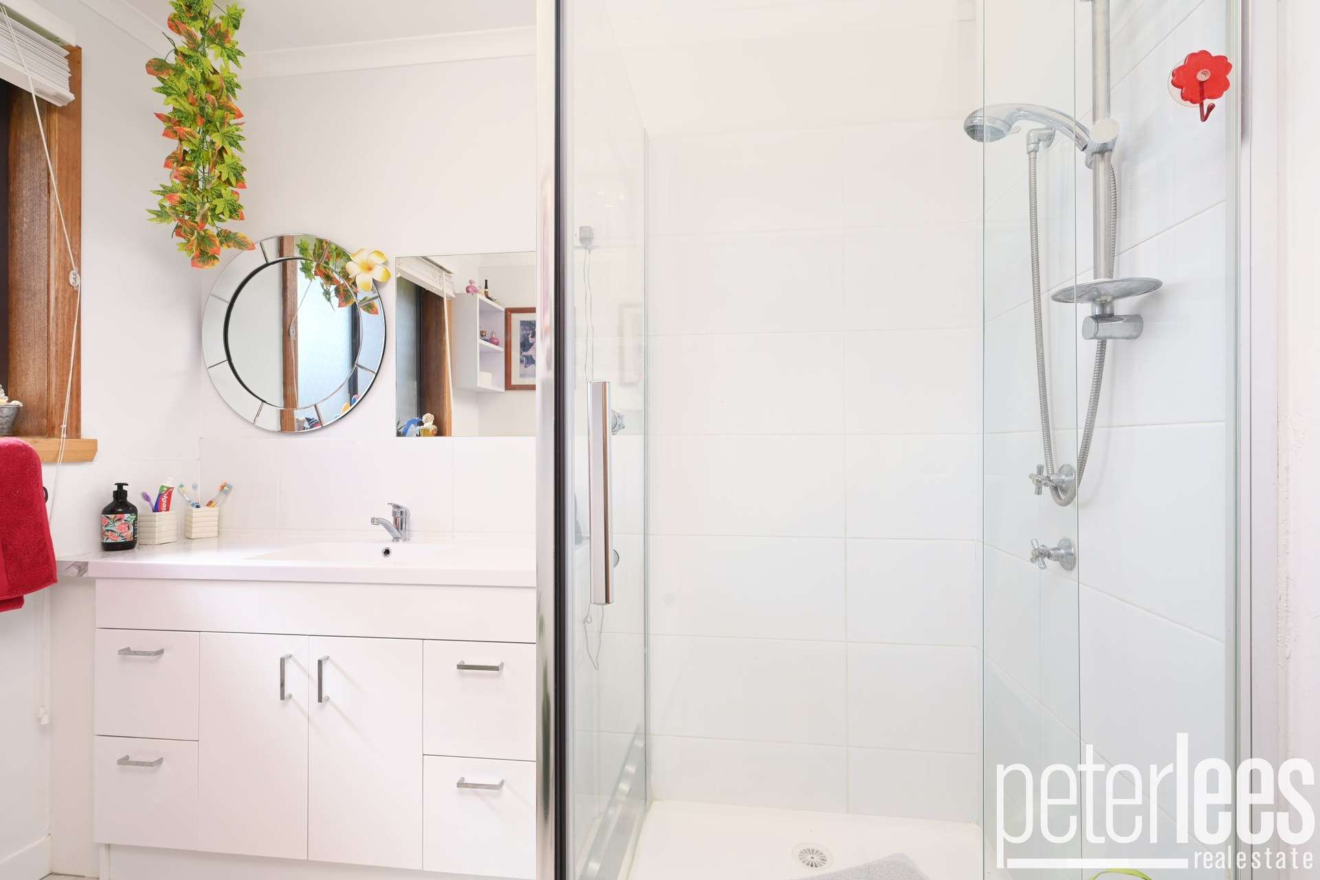 74 Montagu Street, Campbell Town For Sale by Farmbuy.com - image 14