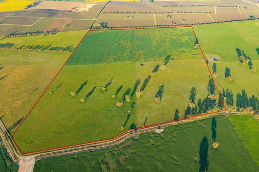 Farm For Sale - SA - Naracoorte - 5271 - Productive Smaller Acreage Close to Town 