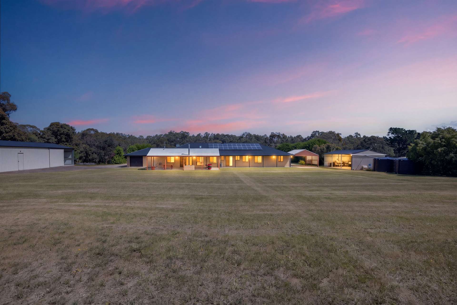 38 Henderson Road, Victor Harbor For Sale by Farmbuy.com - image 12