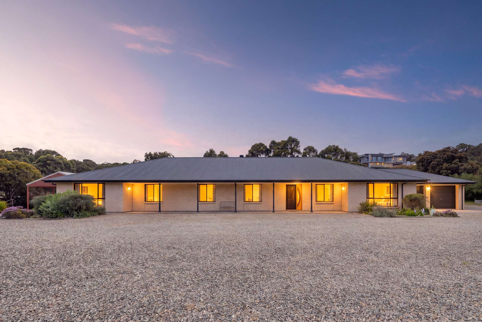 38 Henderson Road, Victor Harbor For Sale by Farmbuy.com - image 1