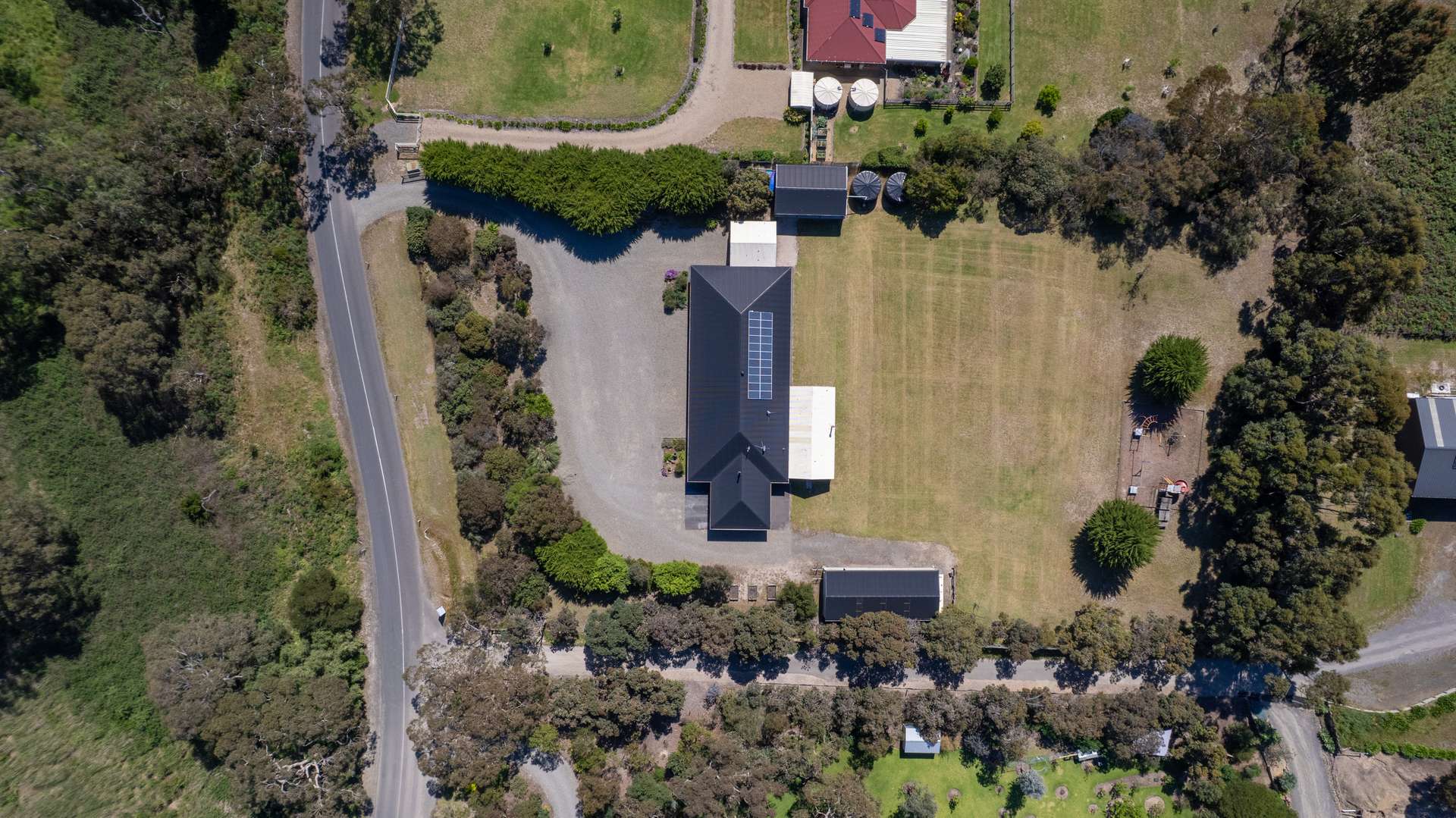 38 Henderson Road, Victor Harbor For Sale by Farmbuy.com - image 27