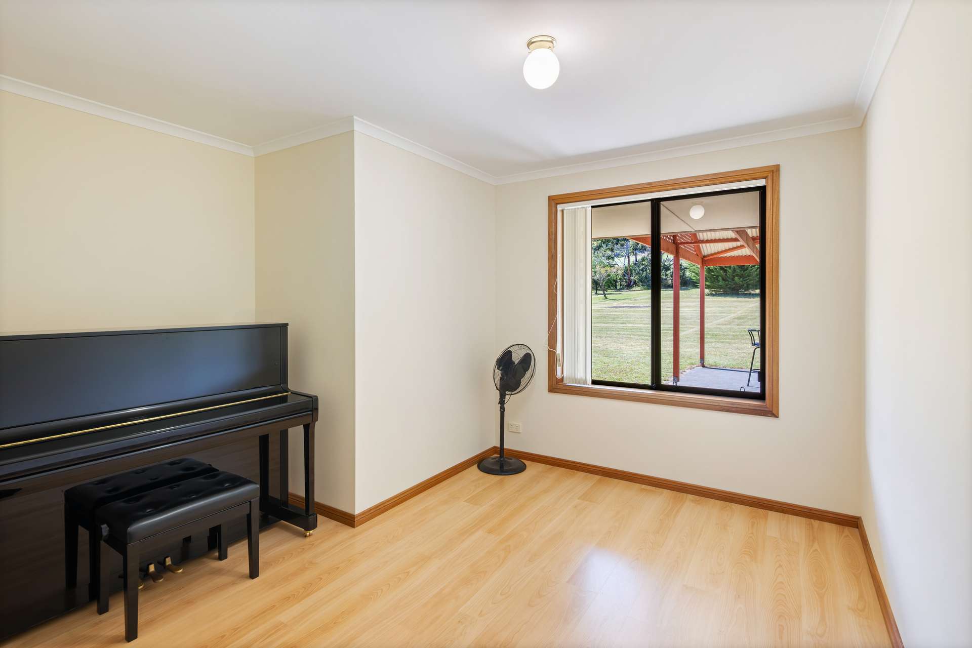 38 Henderson Road, Victor Harbor For Sale by Farmbuy.com - image 20