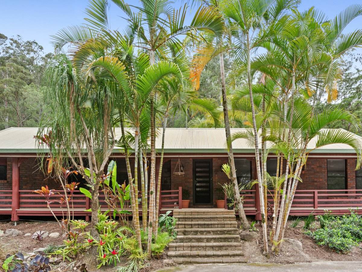43 Belmont Park Drive, Mudgeeraba For Sale by Farmbuy.com - image 12
