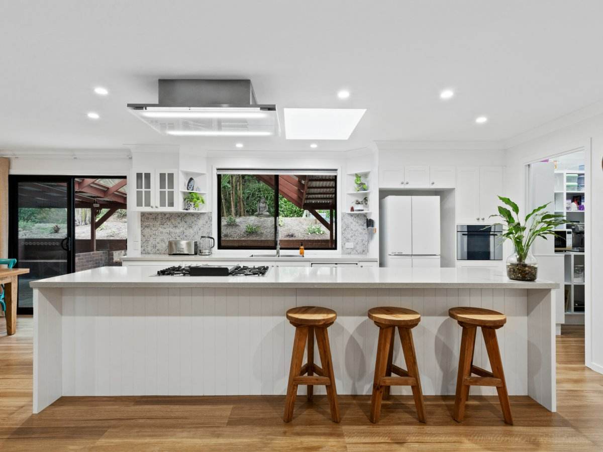 43 Belmont Park Drive, Mudgeeraba For Sale by Farmbuy.com - image 3