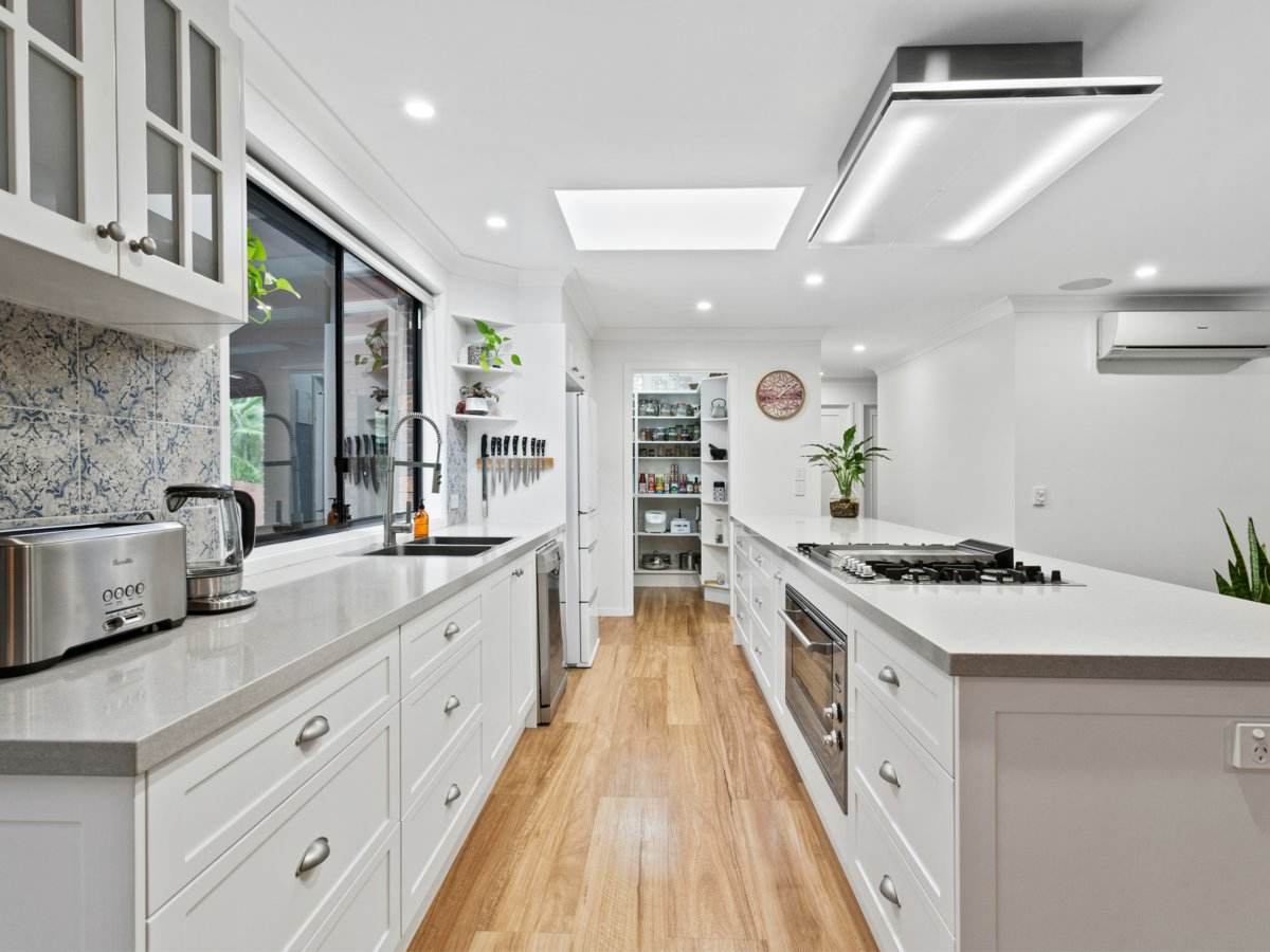 43 Belmont Park Drive, Mudgeeraba For Sale by Farmbuy.com - image 4