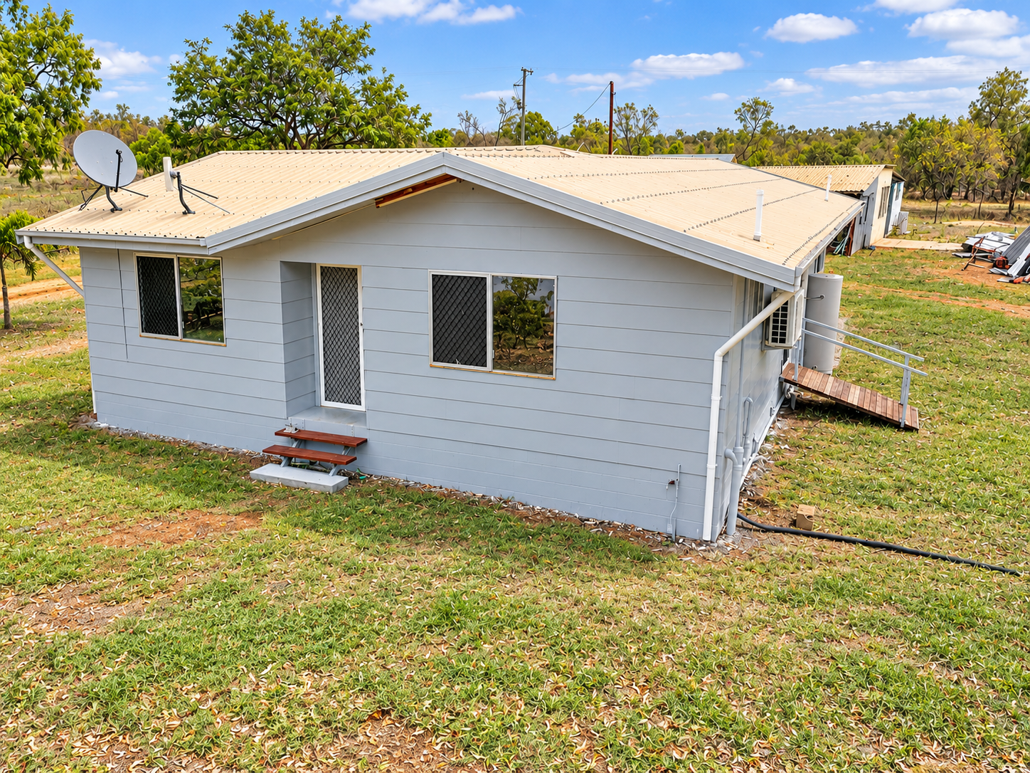 119 Old Dalrymple Road, Toll For Sale by Farmbuy.com - image 2