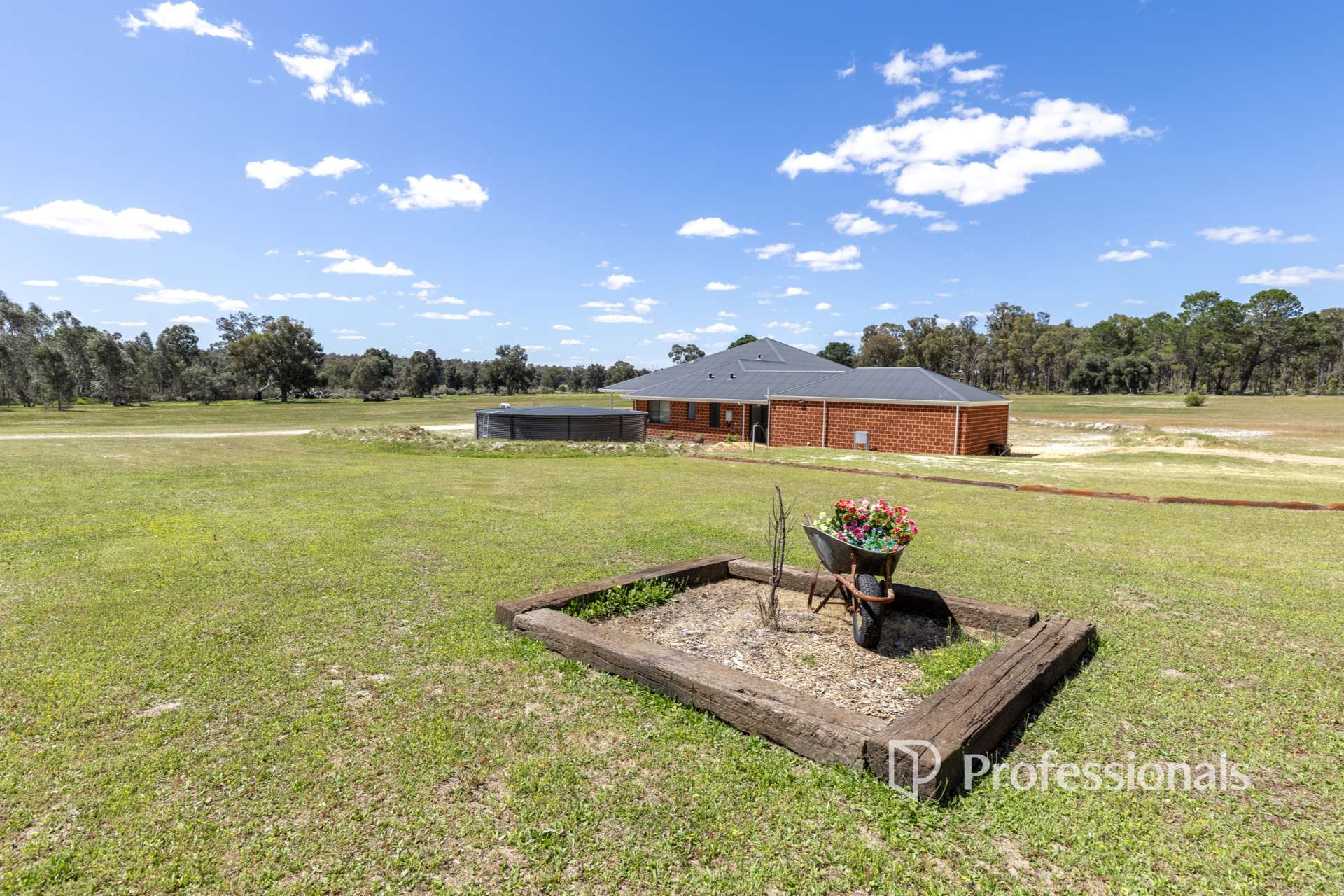 1482 Bradbury Road, Collie Burn For Sale by Farmbuy.com - image 23