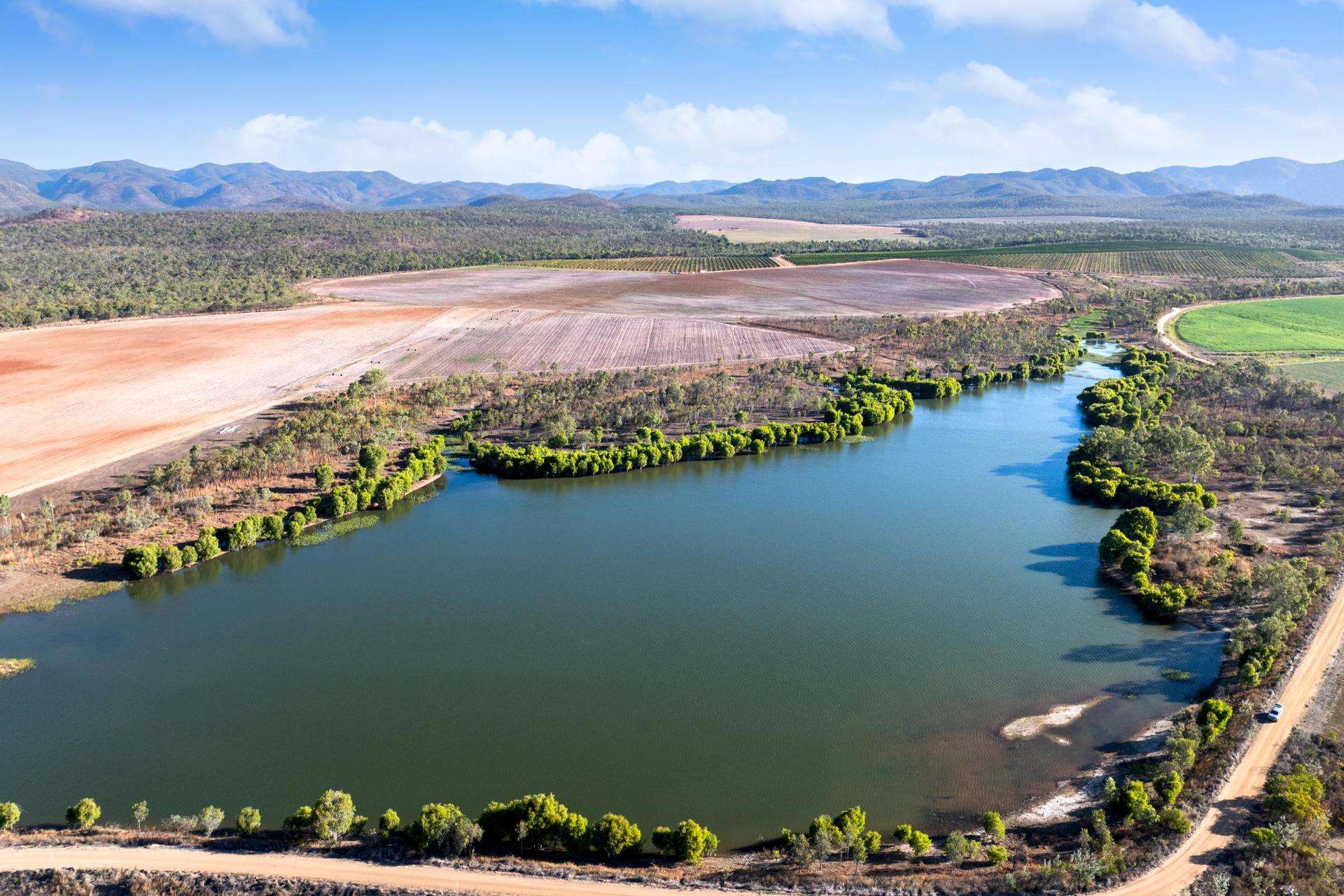 Mareeba For Sale by Farmbuy.com - image 14