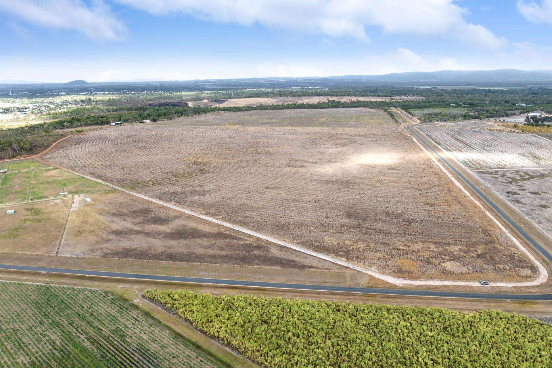 Mareeba For Sale by Farmbuy.com - image 32