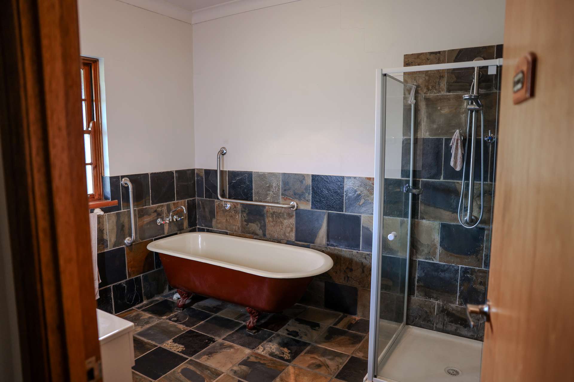 1553 Geegullalong Rd Via, Young For Sale by Farmbuy.com - image 10