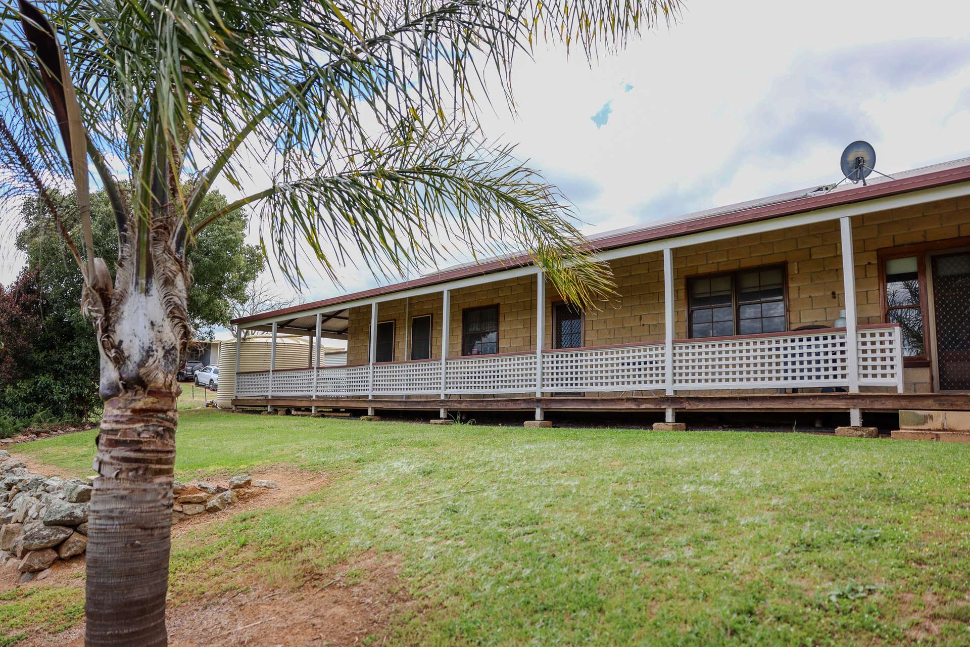 1553 Geegullalong Rd Via, Young For Sale by Farmbuy.com - image 11