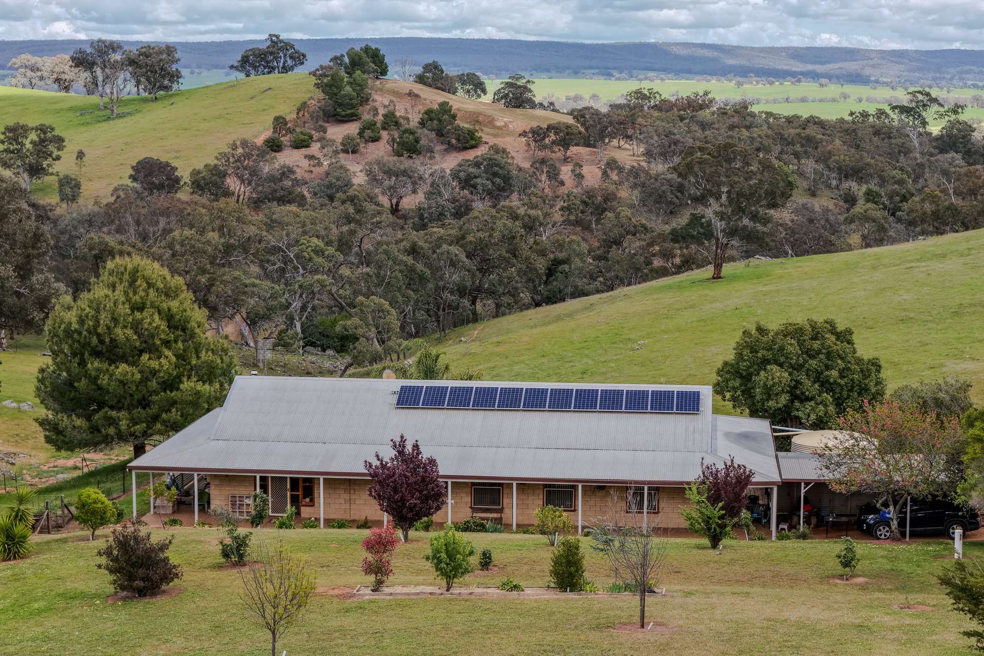 1553 Geegullalong Rd Via, Young For Sale by Farmbuy.com - image 3