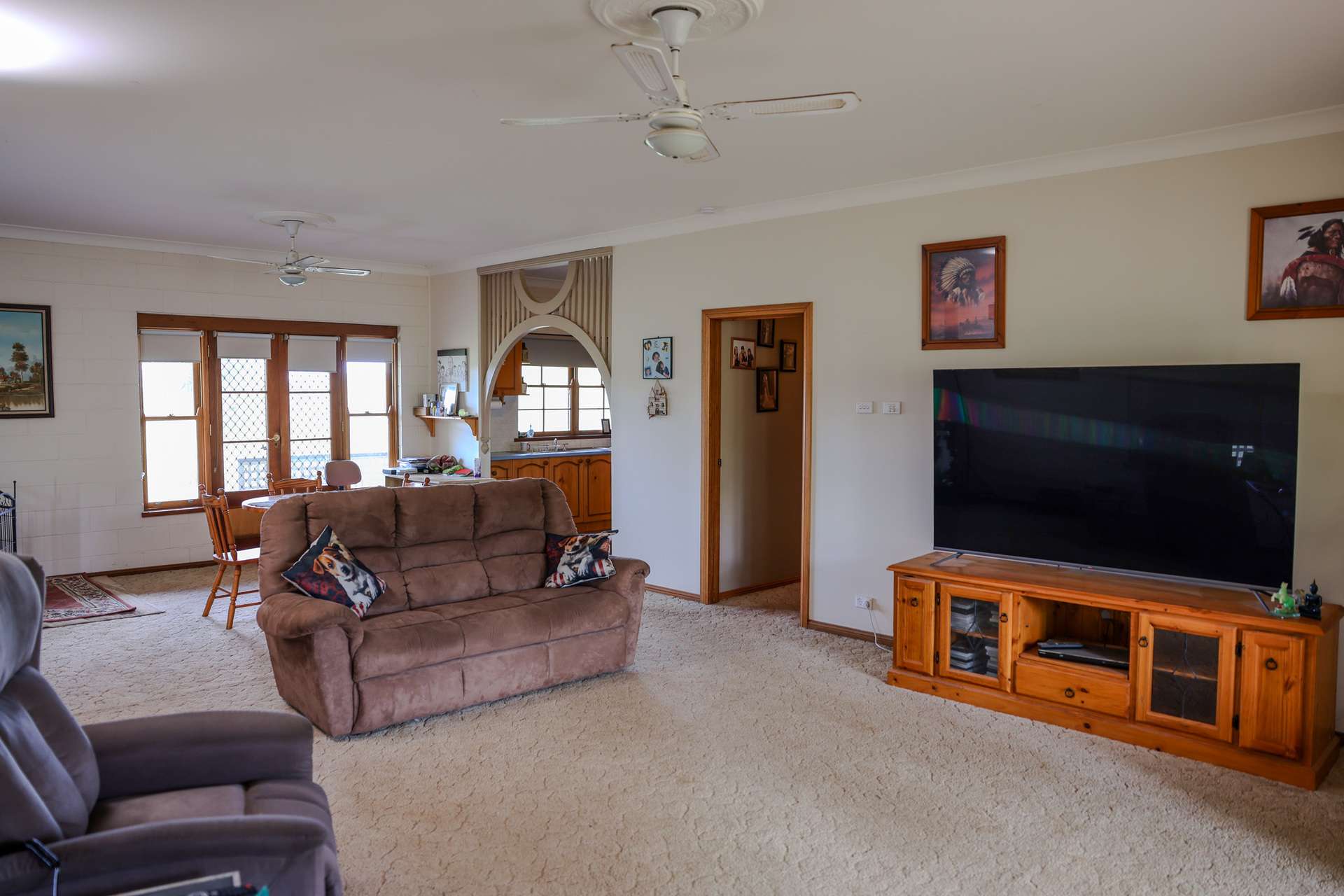 1553 Geegullalong Rd Via, Young For Sale by Farmbuy.com - image 5