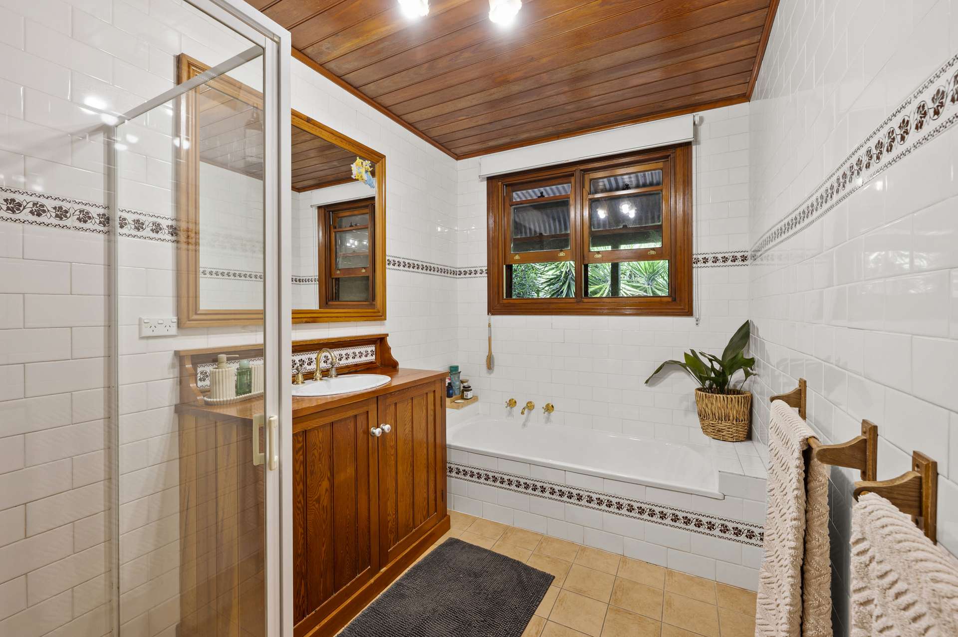 418 Four Mile Road, Benalla Auction by Farmbuy.com - image 6