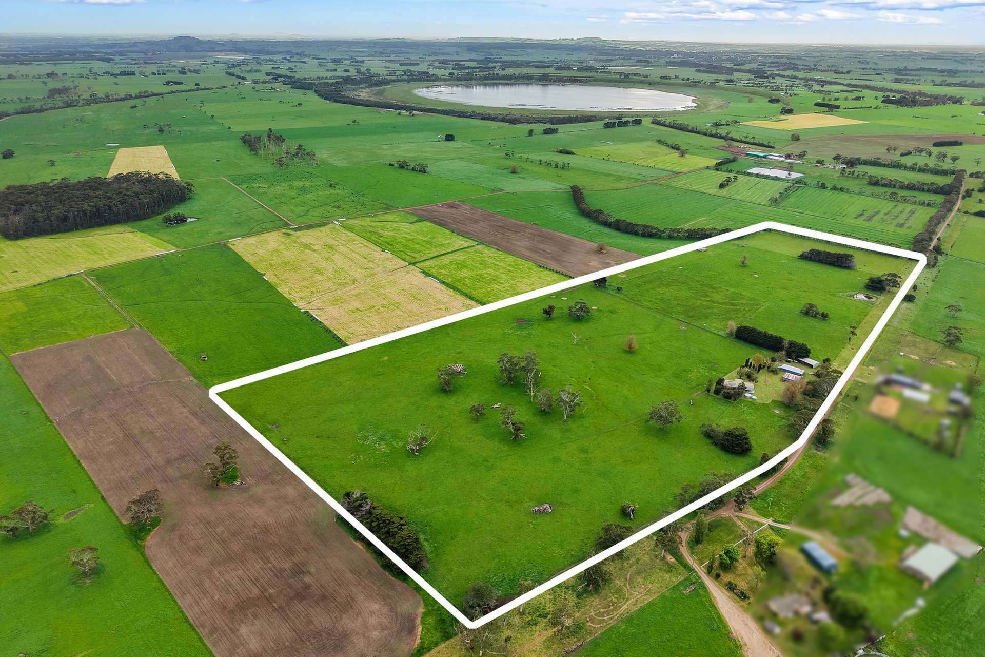 112 Soundrys Road, Elingamite For Sale by Farmbuy.com - image 23
