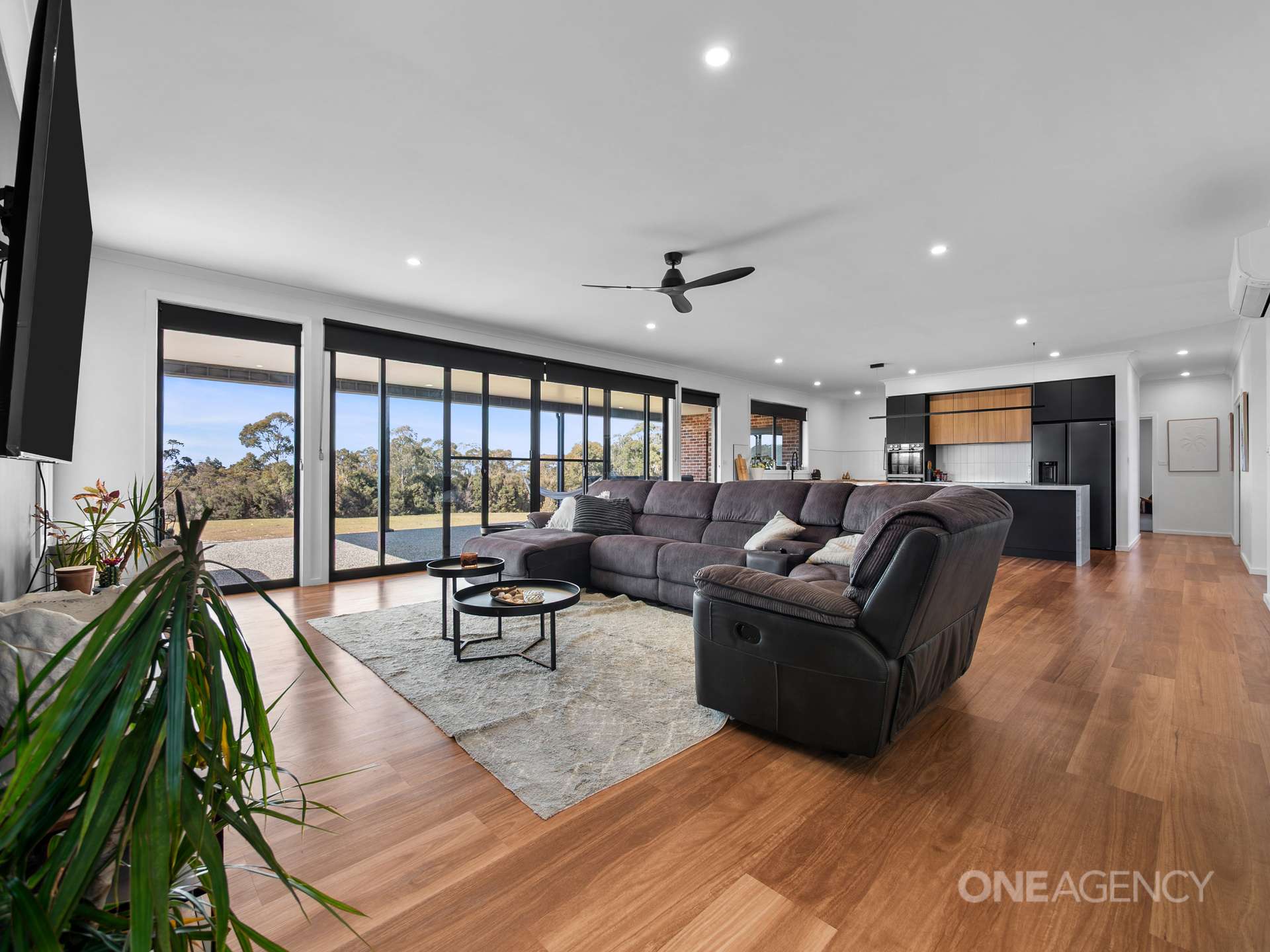 10 Bower Circuit, Heybridge For Sale by Farmbuy.com - image 6