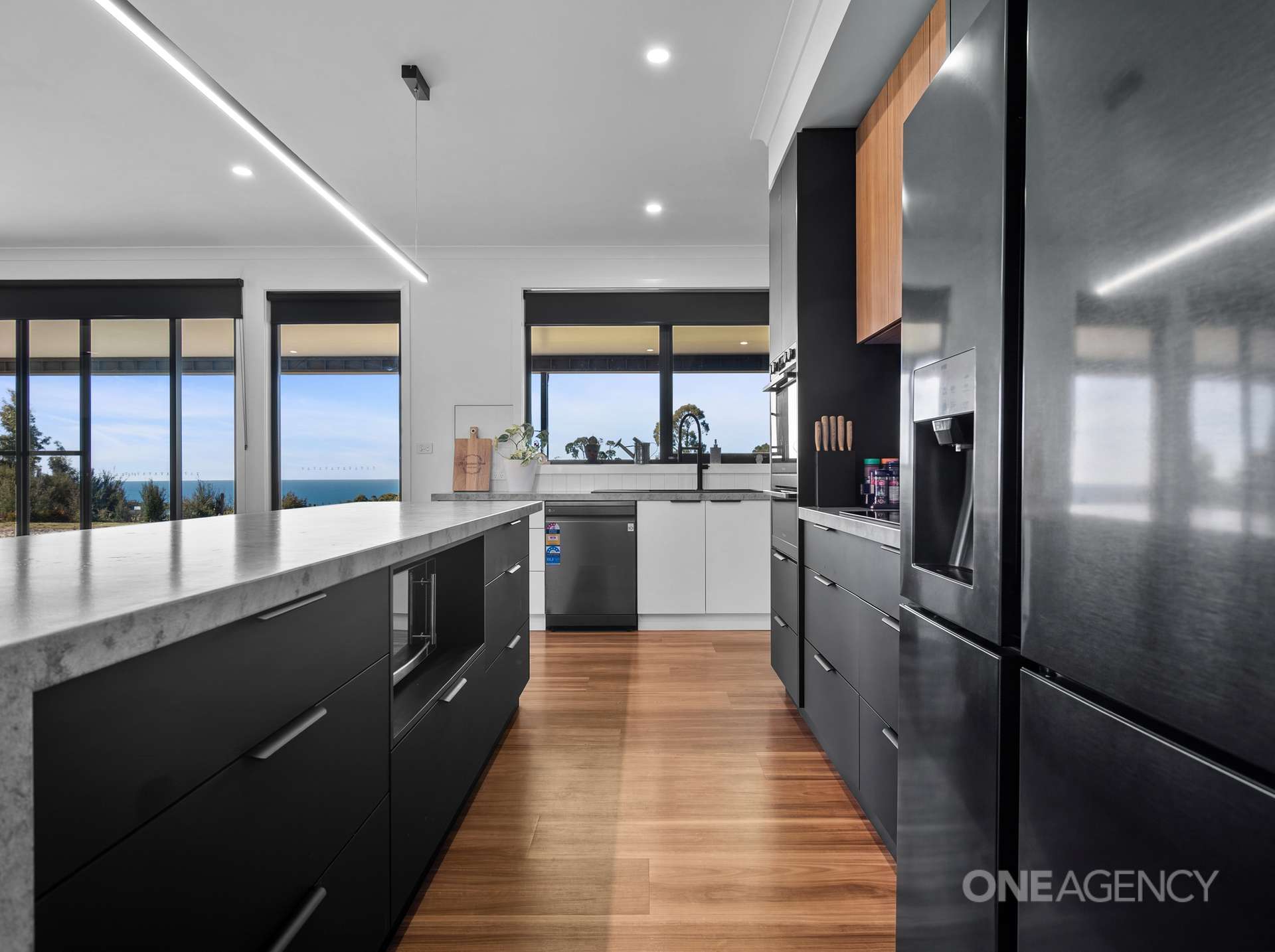 10 Bower Circuit, Heybridge For Sale by Farmbuy.com - image 3