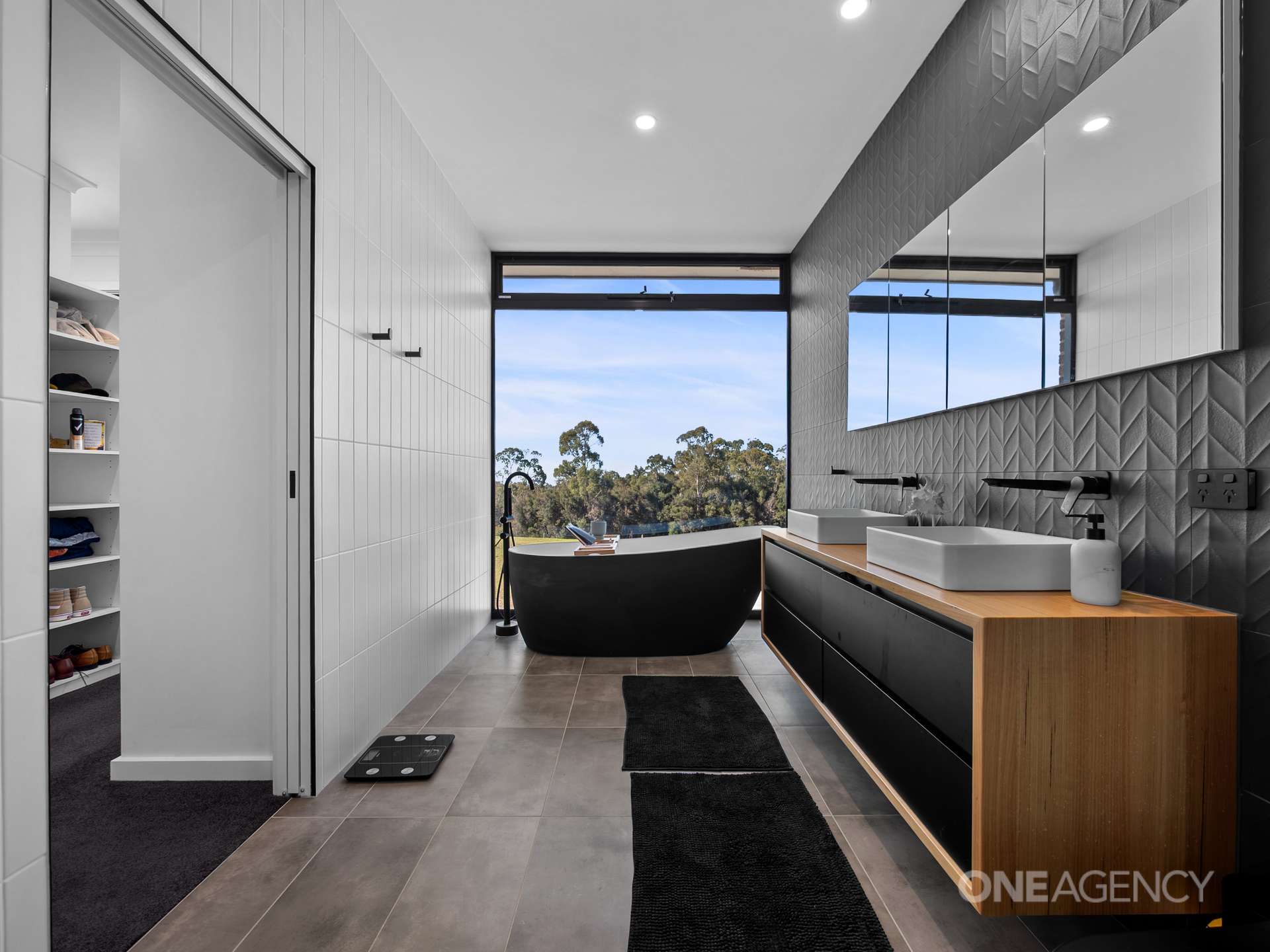 10 Bower Circuit, Heybridge For Sale by Farmbuy.com - image 10