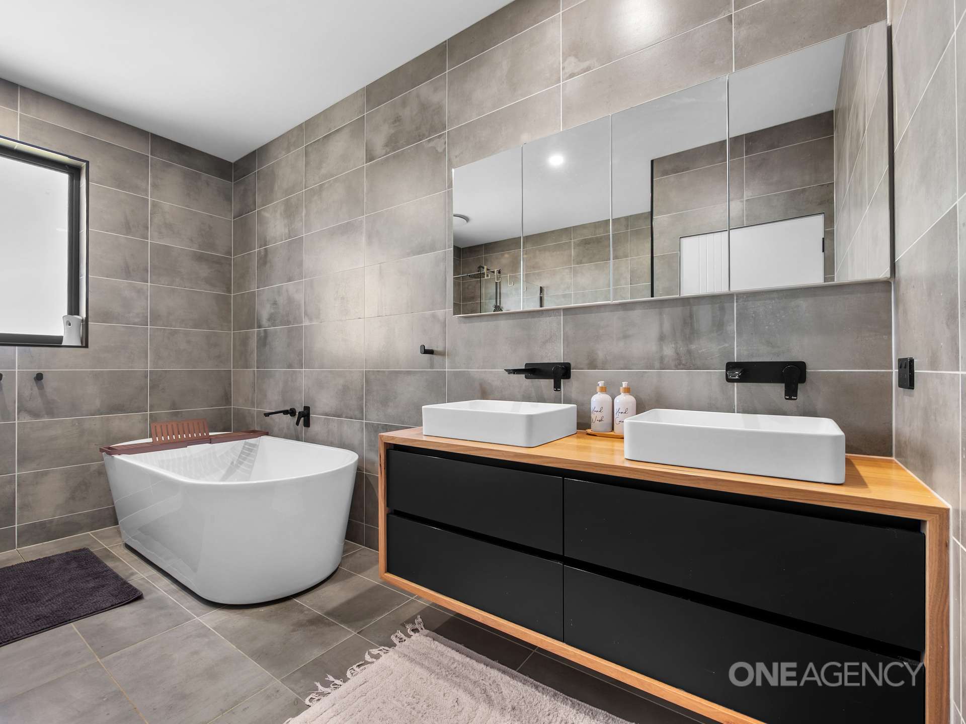 10 Bower Circuit, Heybridge For Sale by Farmbuy.com - image 13