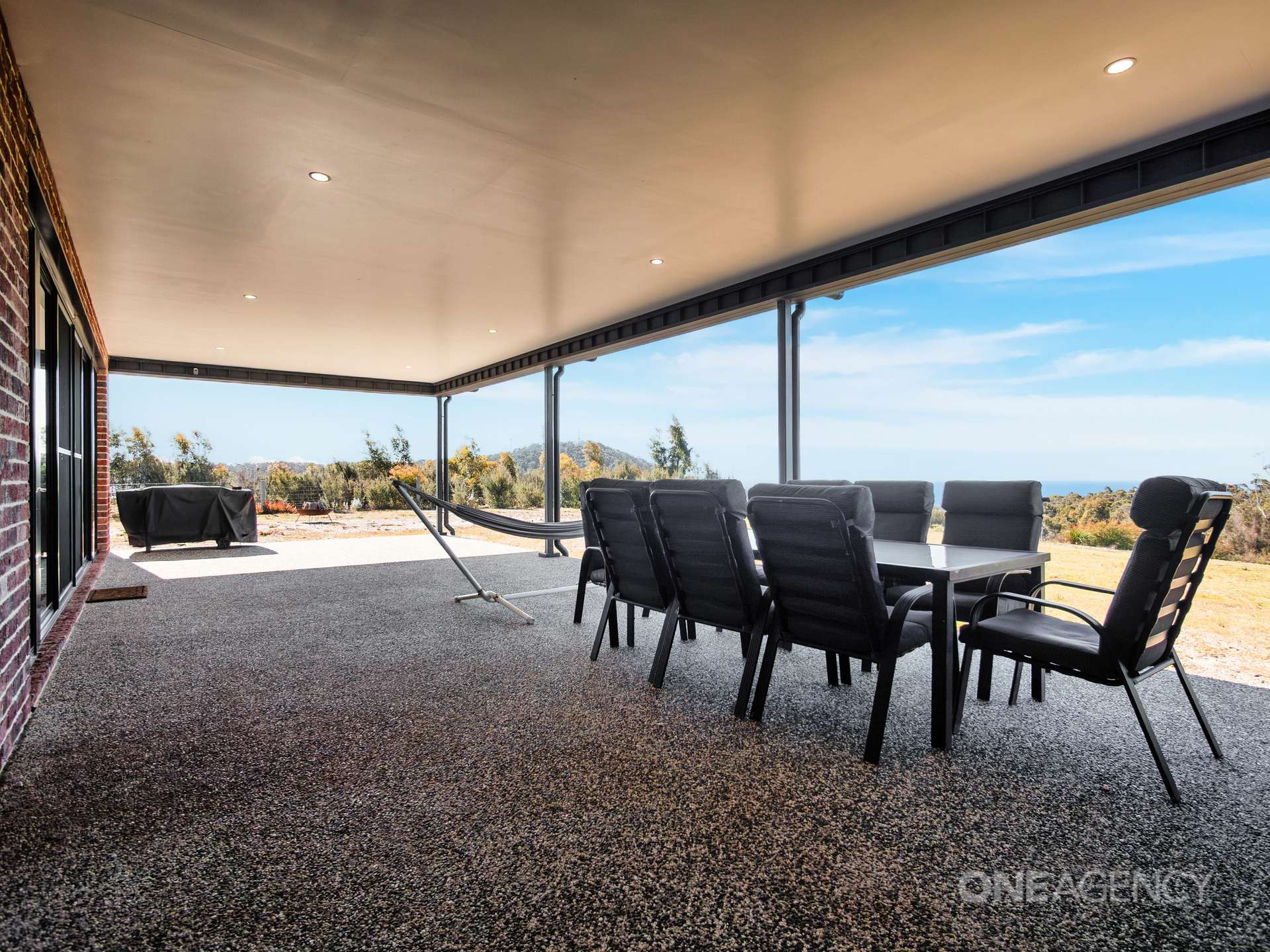 10 Bower Circuit, Heybridge For Sale by Farmbuy.com - image 5