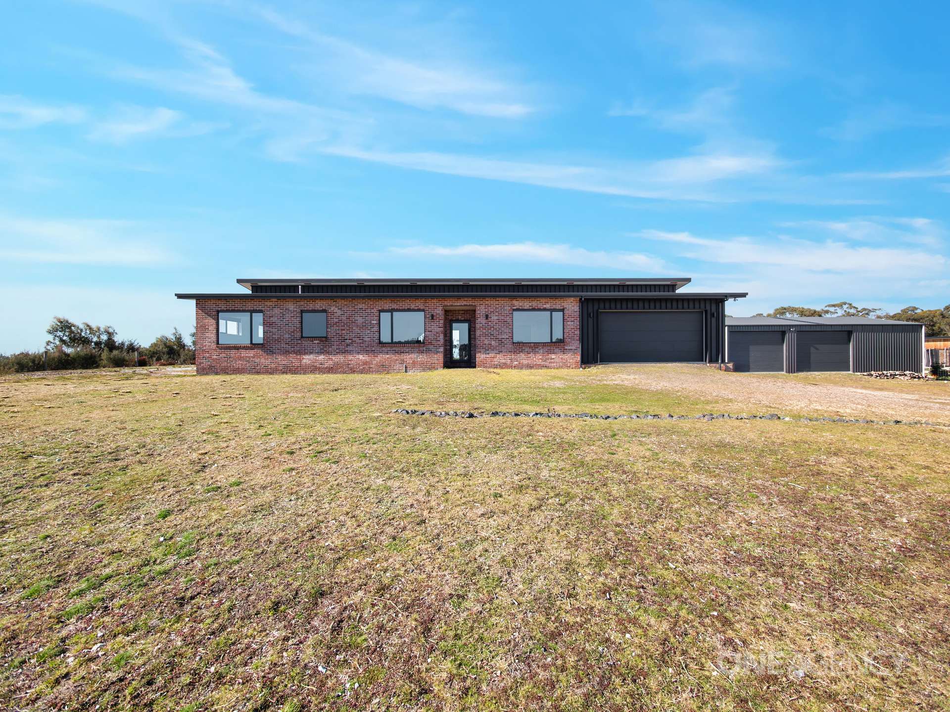 10 Bower Circuit, Heybridge For Sale by Farmbuy.com - image 25